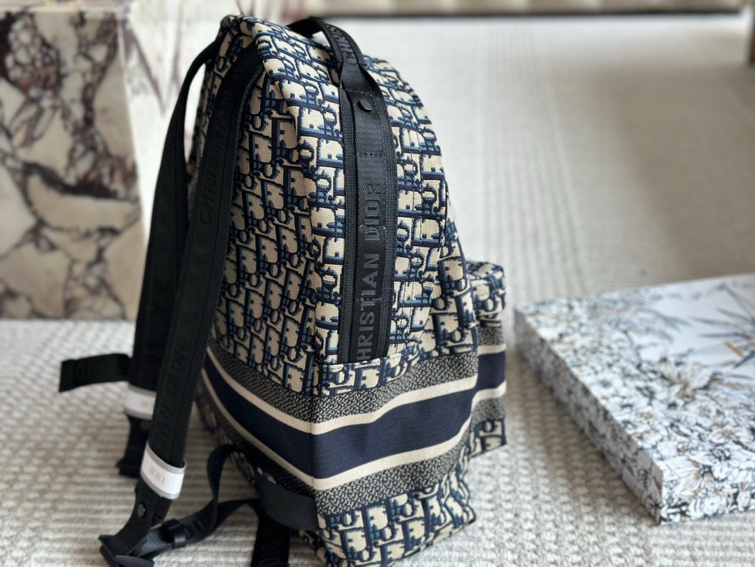 【DIOR公式旗艦店】ディオール oblique バックパック-BRAND OFF