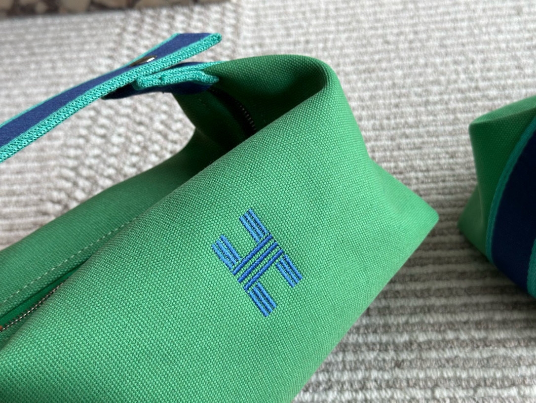 【HERMES公式旗艦店】エルメス トイレタリーバッグ 9色-BRAND OFF