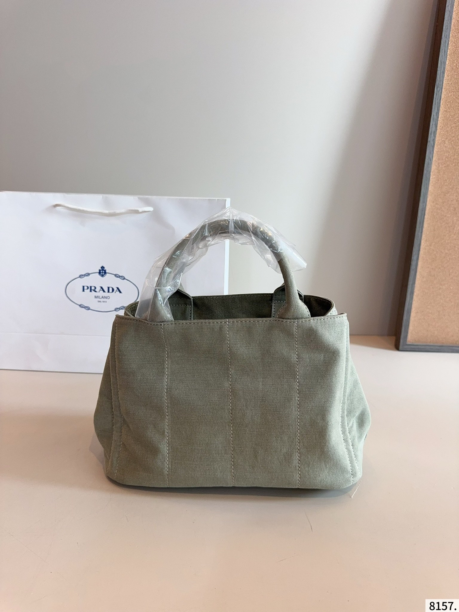 【PRADA旗艦店】プラダ ★超人気 ズックのハンドバッグ-BRAND OFF