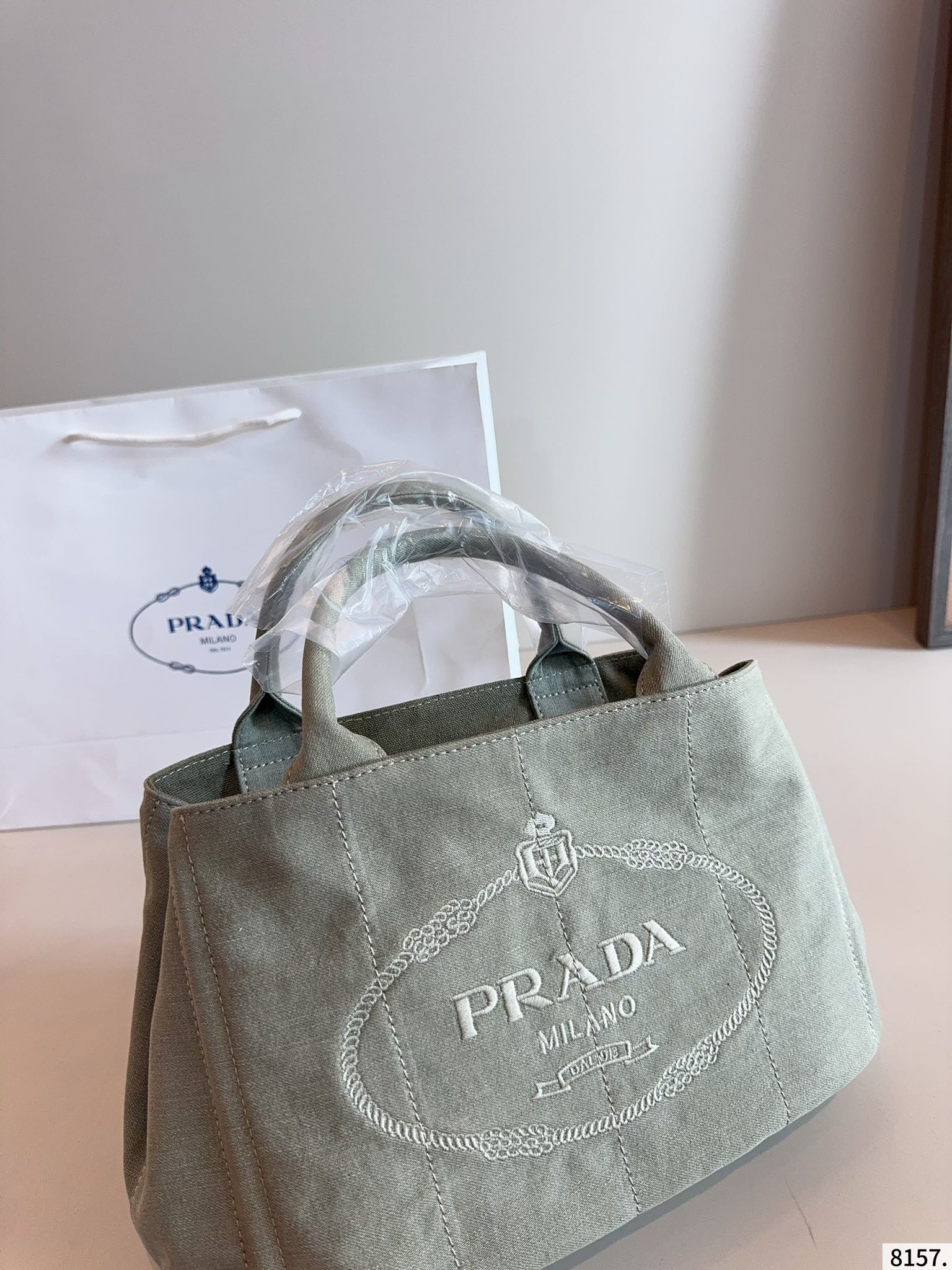 【PRADA旗艦店】プラダ ★超人気 ズックのハンドバッグ-BRAND OFF