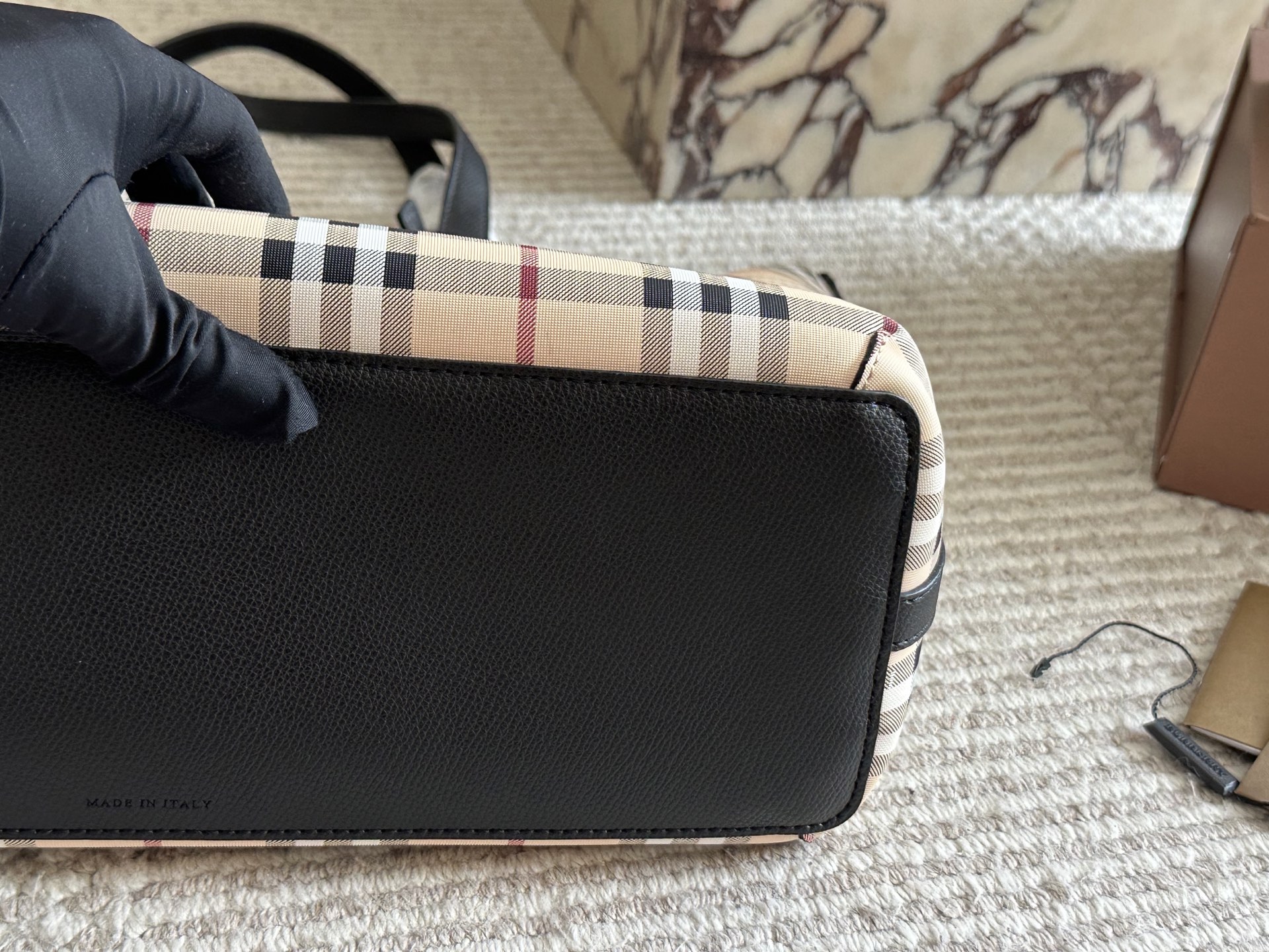 【BURBERRY公式旗艦店】バーバリー 両面トートバッグ ハンドバッグ-BRAND OFF