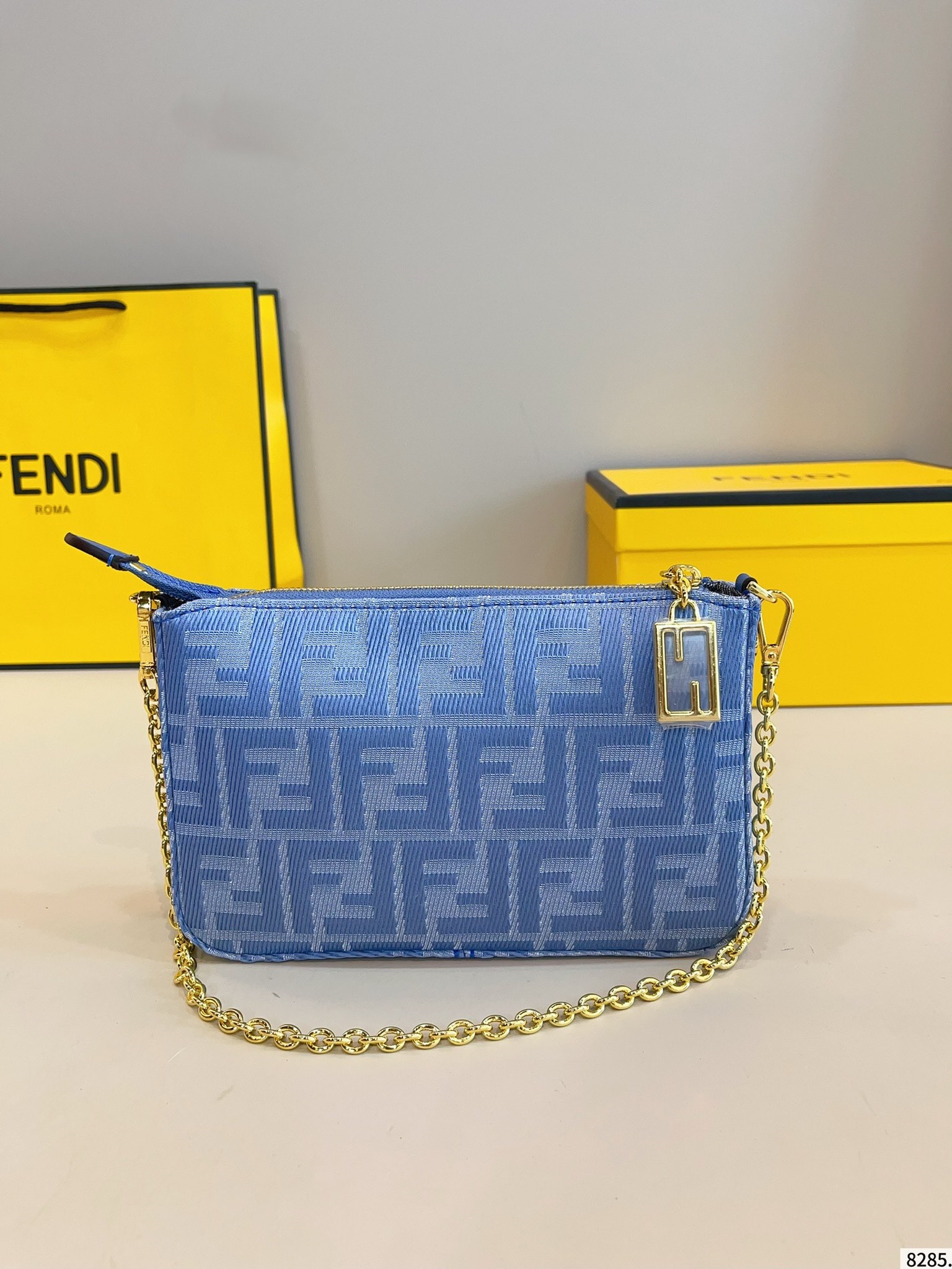 【FENDI公式旗艦店】フェンディ チェーンバッグ ショルダーバッグ-BRAND OFF
