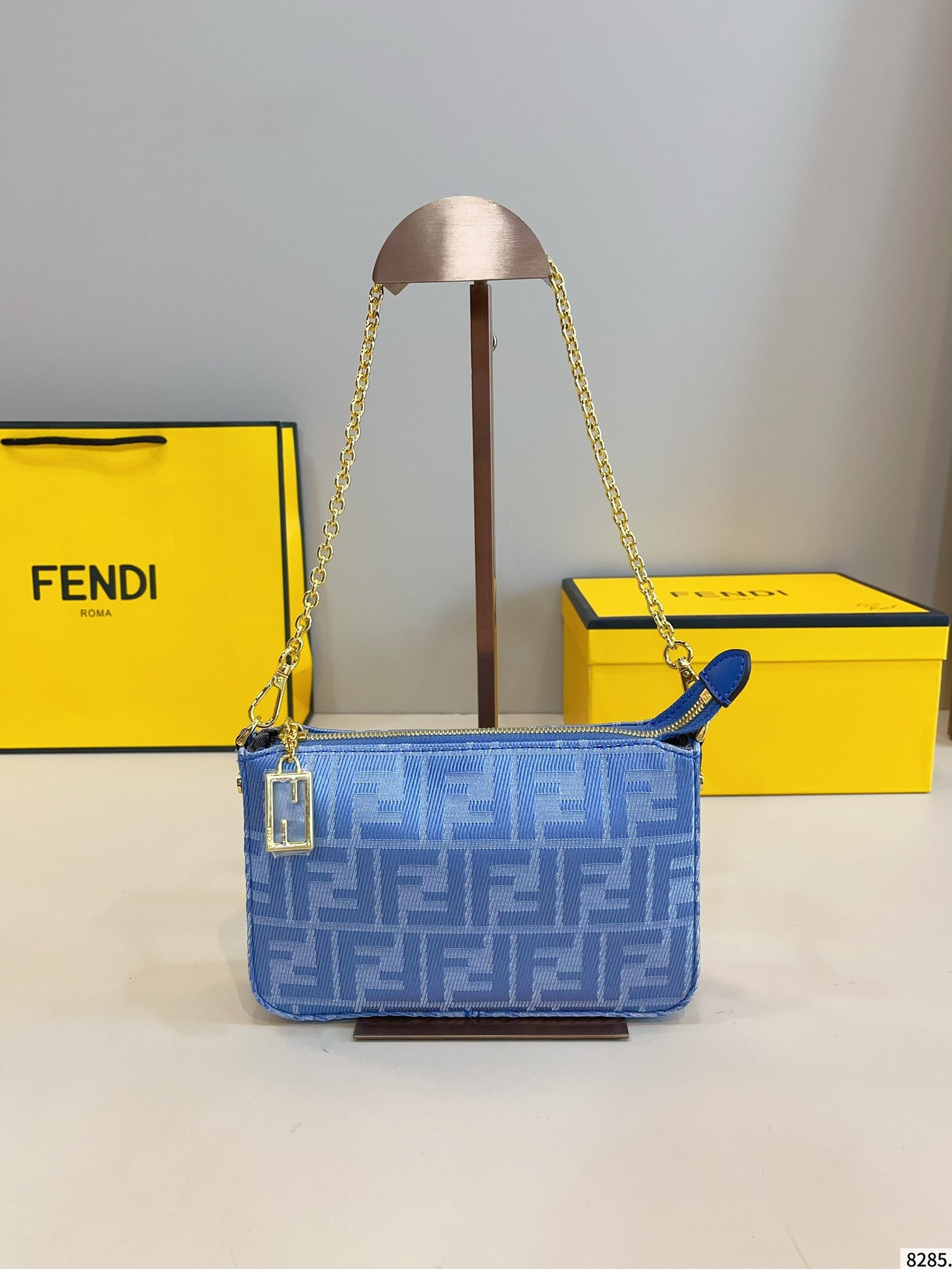 【FENDI公式旗艦店】フェンディ チェーンバッグ ショルダーバッグ-BRAND OFF