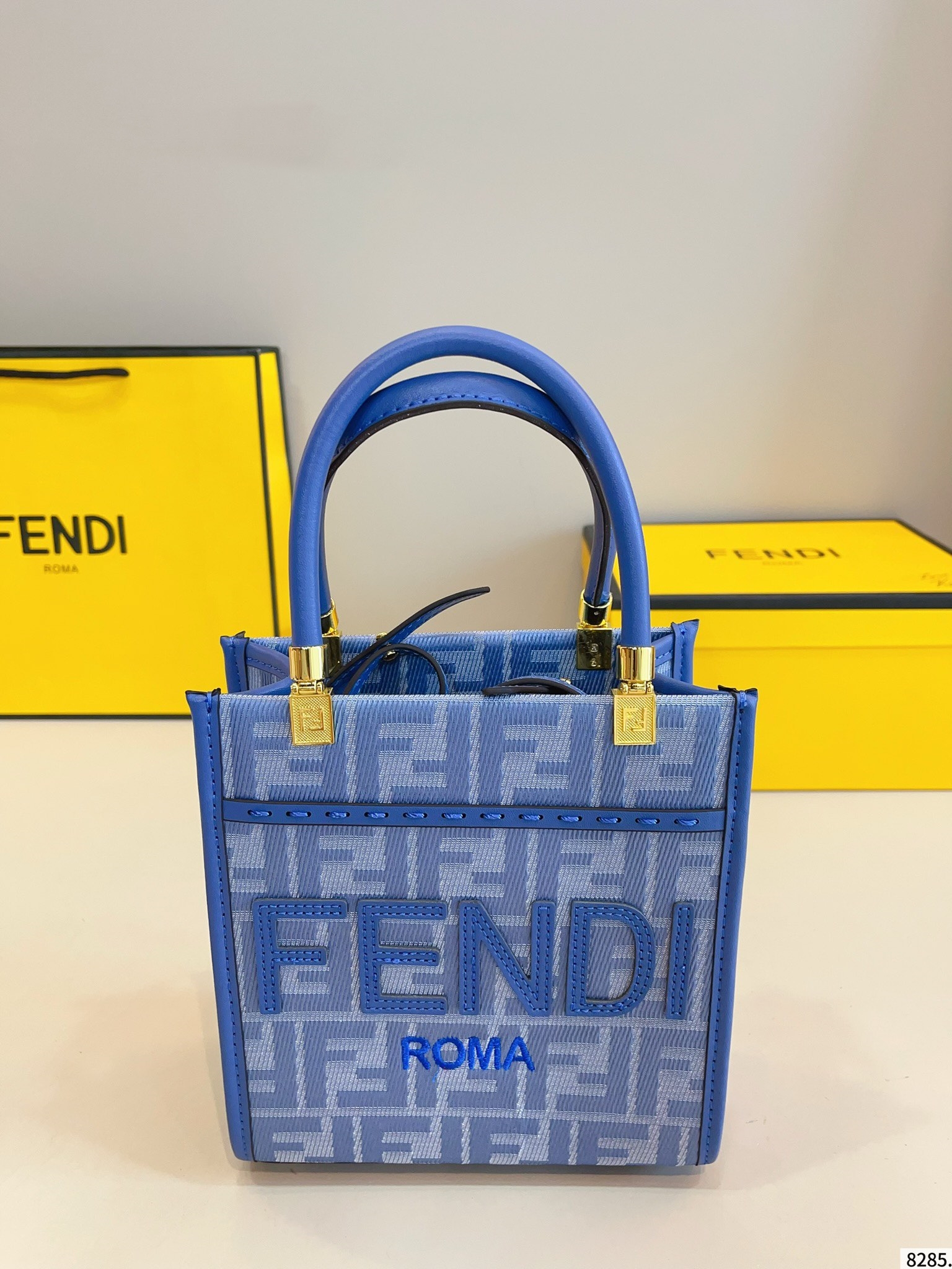 【FENDI公式旗艦店】フェンディ TETO ショルダーバッグ-BRAND OFF