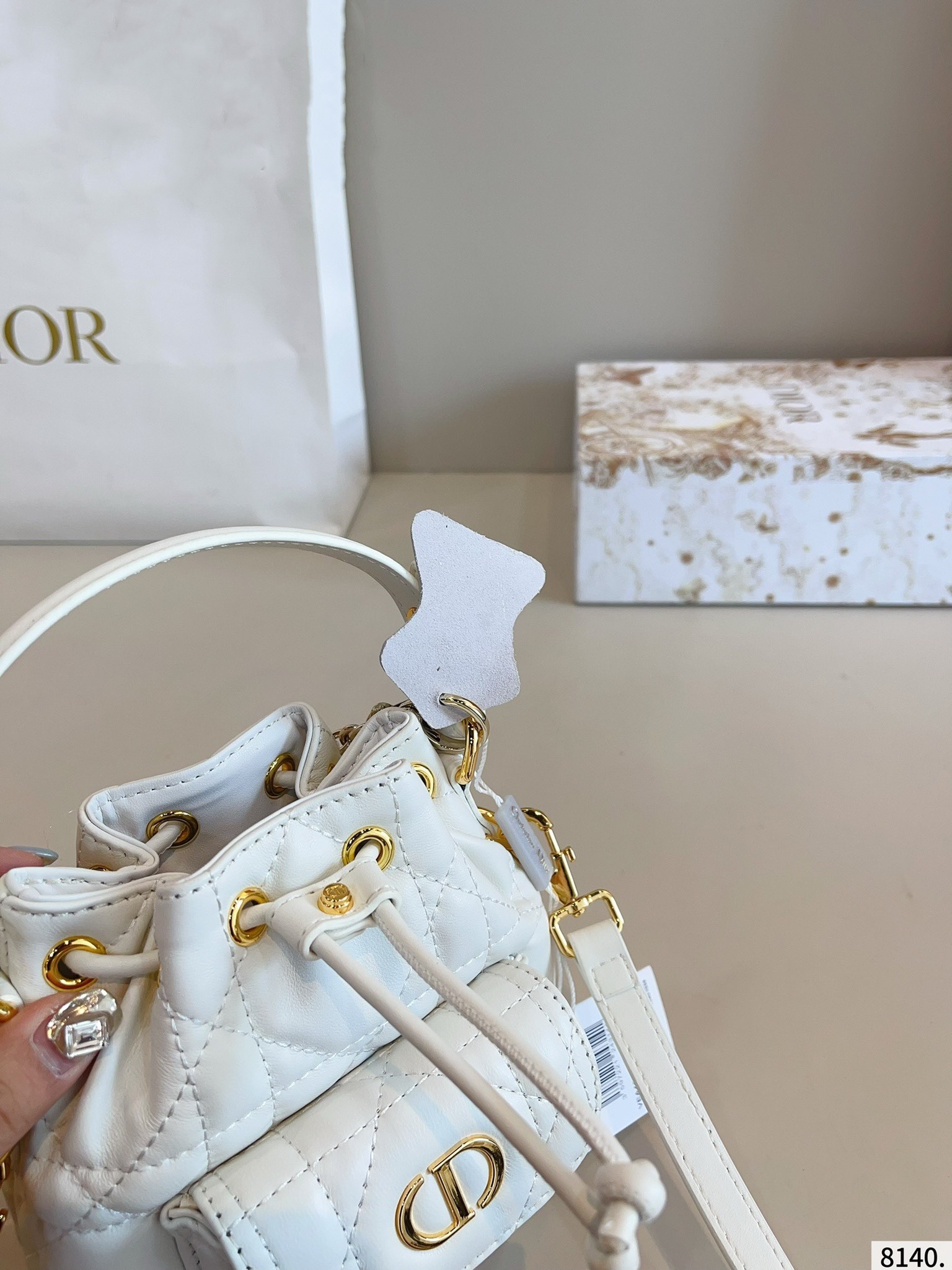 【DIOR公式旗艦店】ディオール caro 新しいバケツバッグ-BRAND OFF