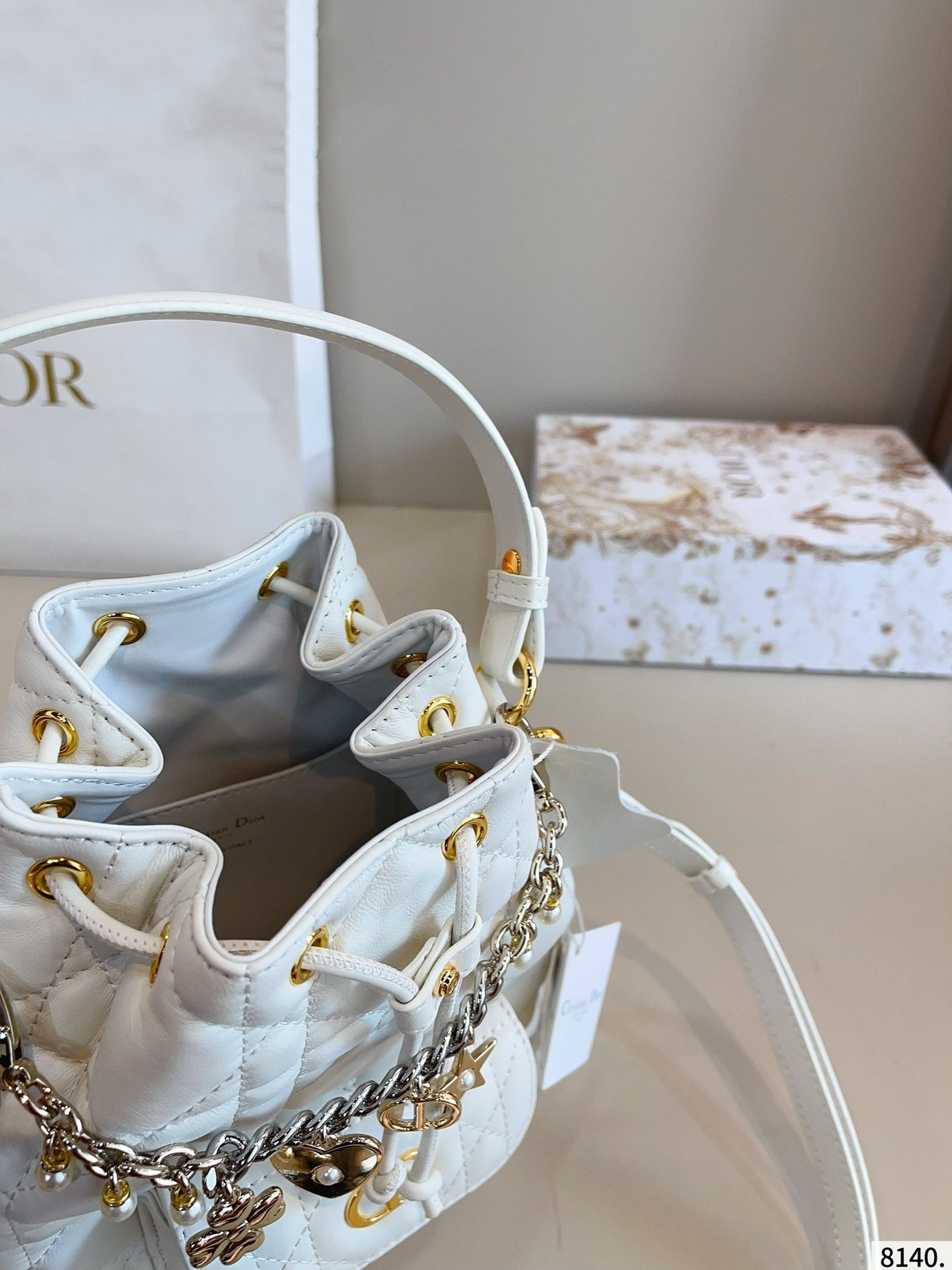 【DIOR公式旗艦店】ディオール caro 新しいバケツバッグ-BRAND OFF