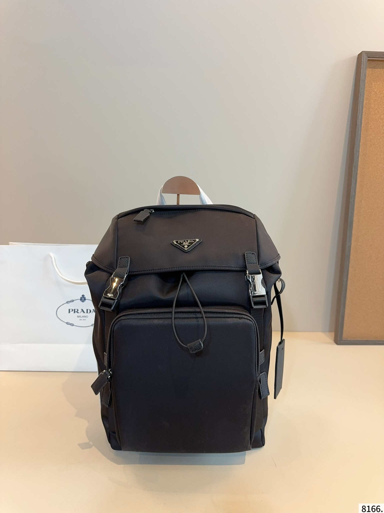 【PRADA x ADIDAS旗艦店】プラダ ★大人気 バックパック-BRAND OFF