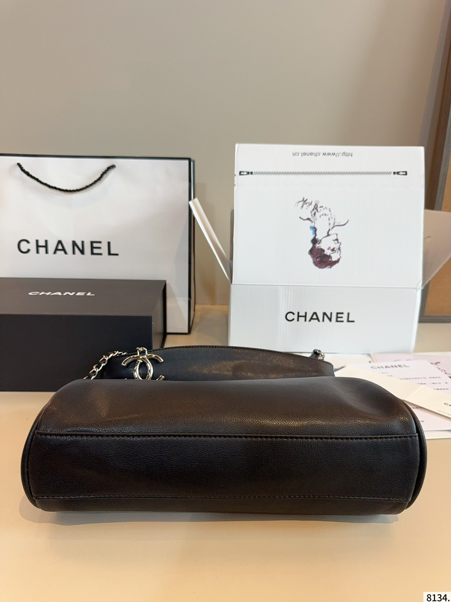【CHANEL旗艦店】シャネル ★大人気 ショルダーバッグ-BRAND OFF