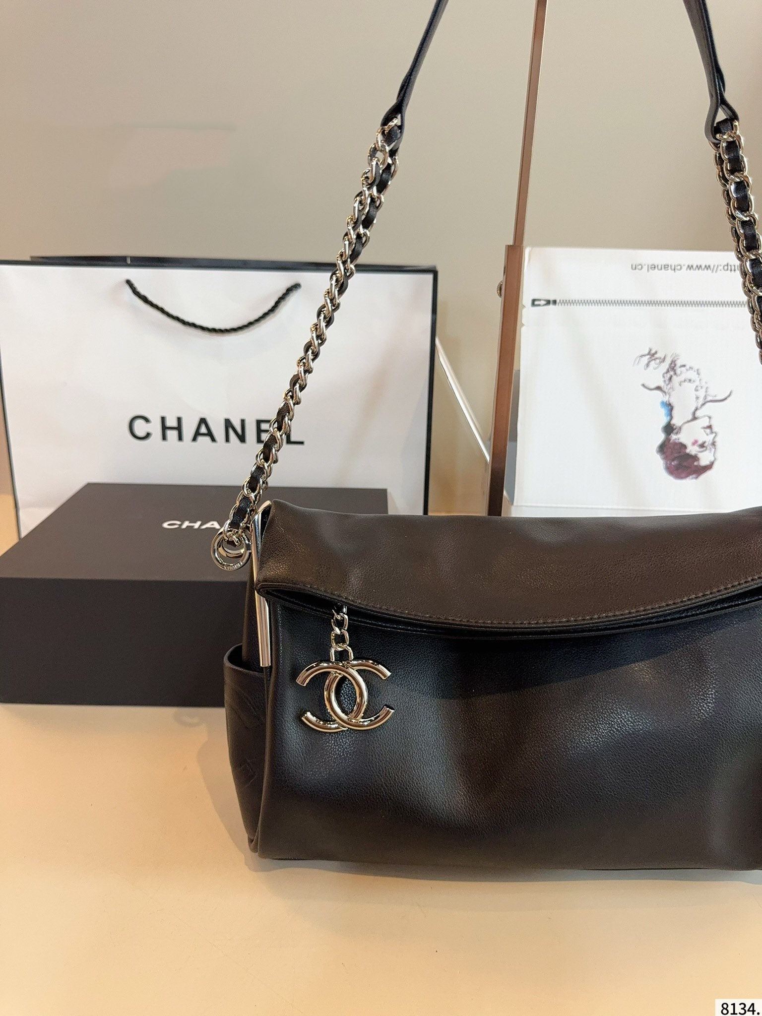 【CHANEL旗艦店】シャネル ★大人気 ショルダーバッグ-BRAND OFF