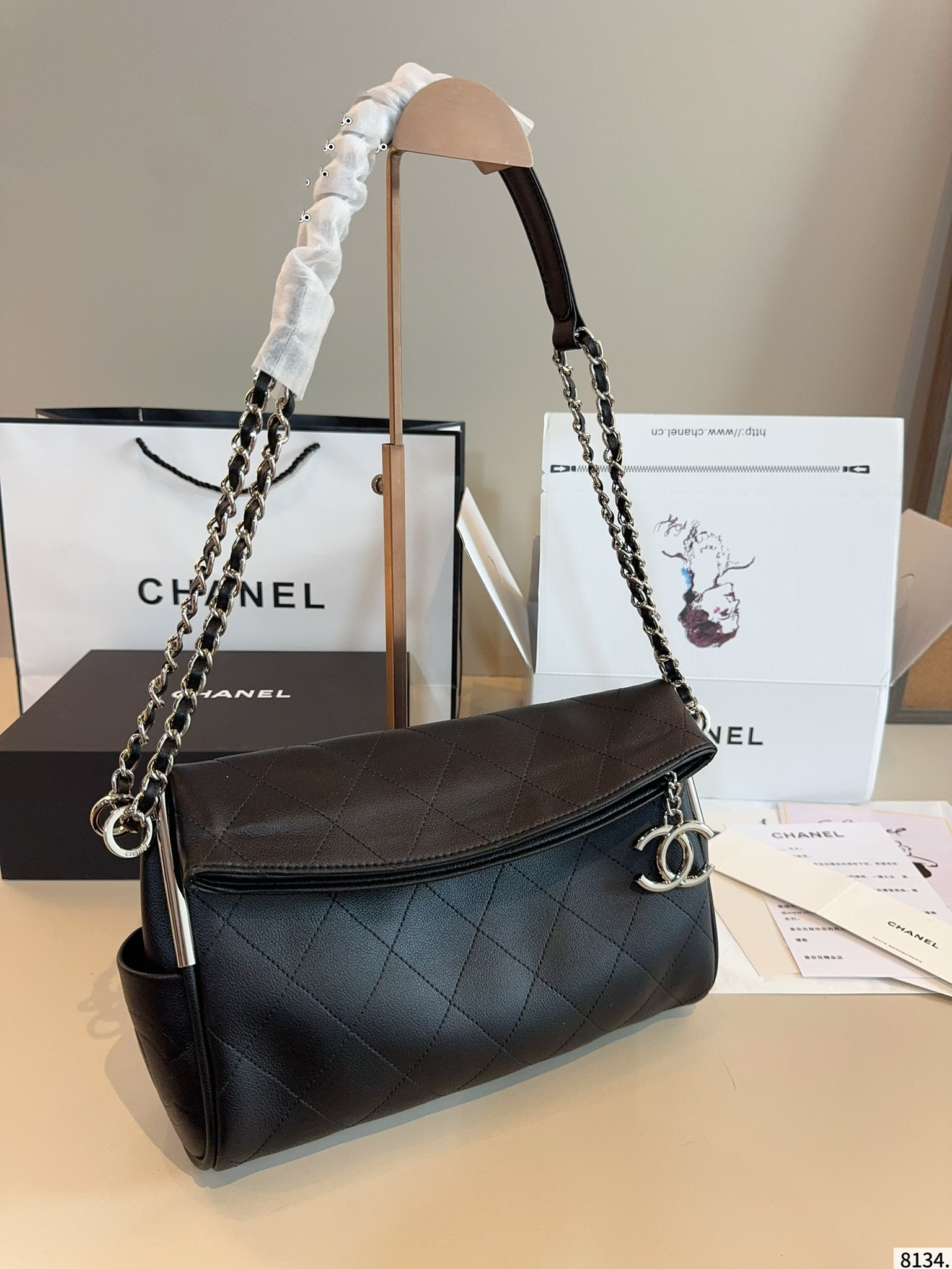 【CHANEL旗艦店】シャネル ★大人気 ショルダーバッグ-BRAND OFF