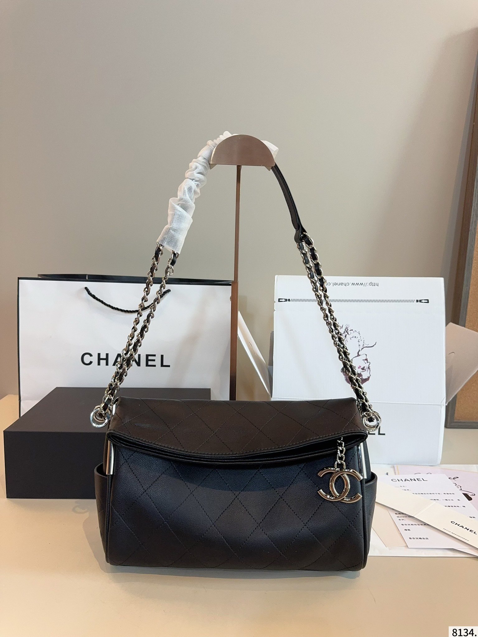 【CHANEL旗艦店】シャネル ★大人気 ショルダーバッグ-BRAND OFF