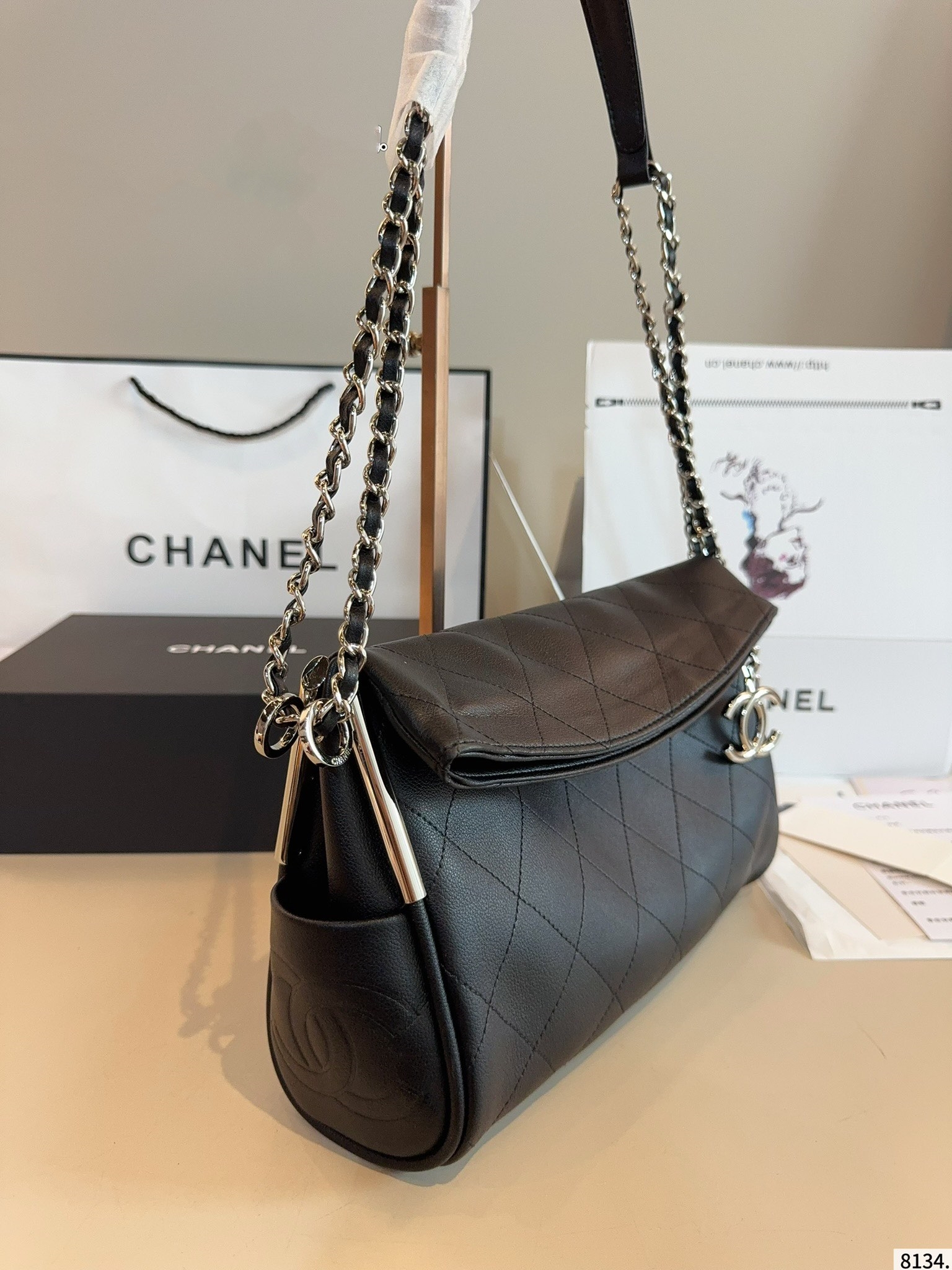 【CHANEL旗艦店】シャネル ★大人気 ショルダーバッグ-BRAND OFF