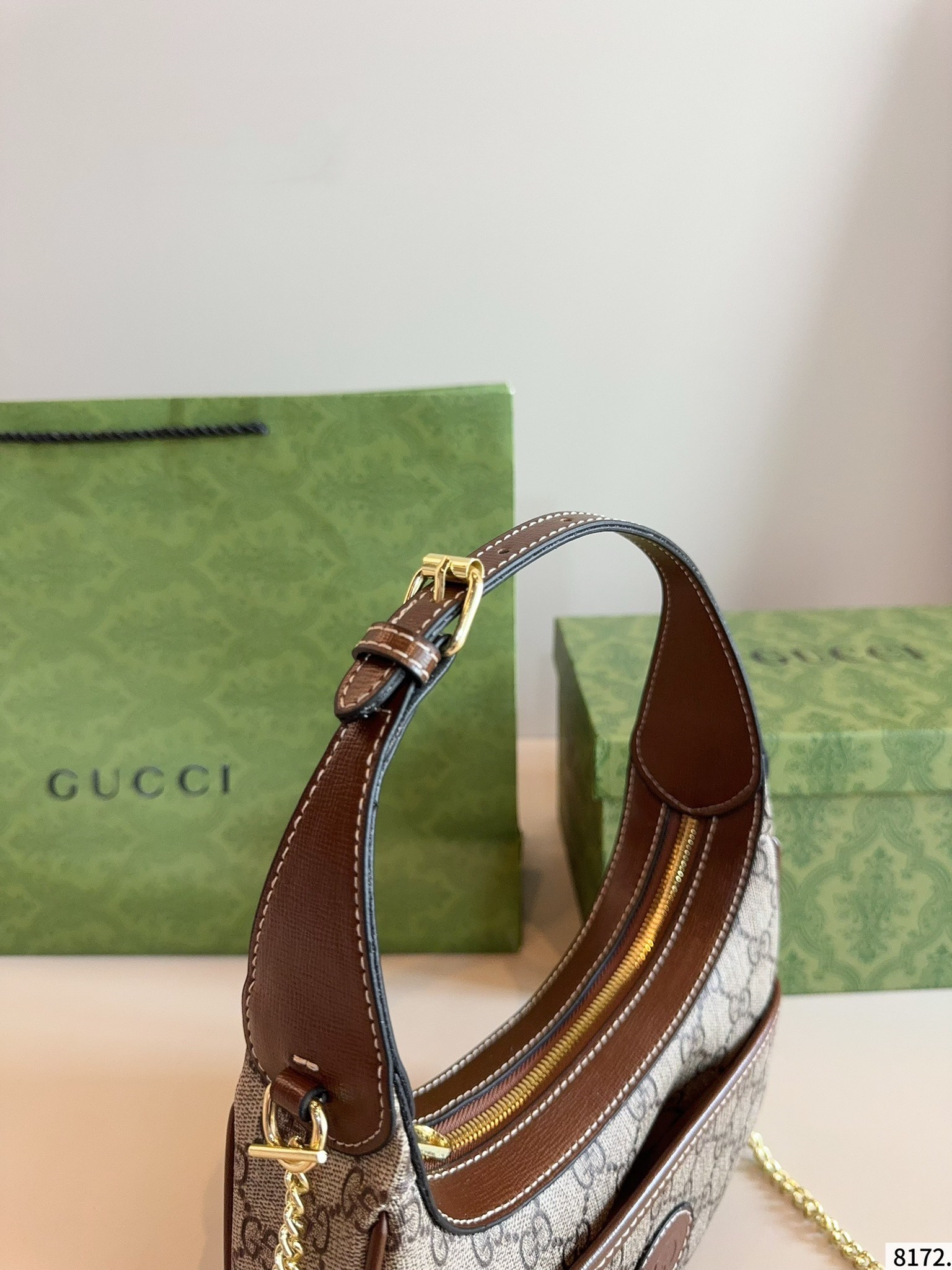 【GUCCI公式旗艦店】グッチ ★大人気 Marmont ハンドバッグ-BRAND OFF