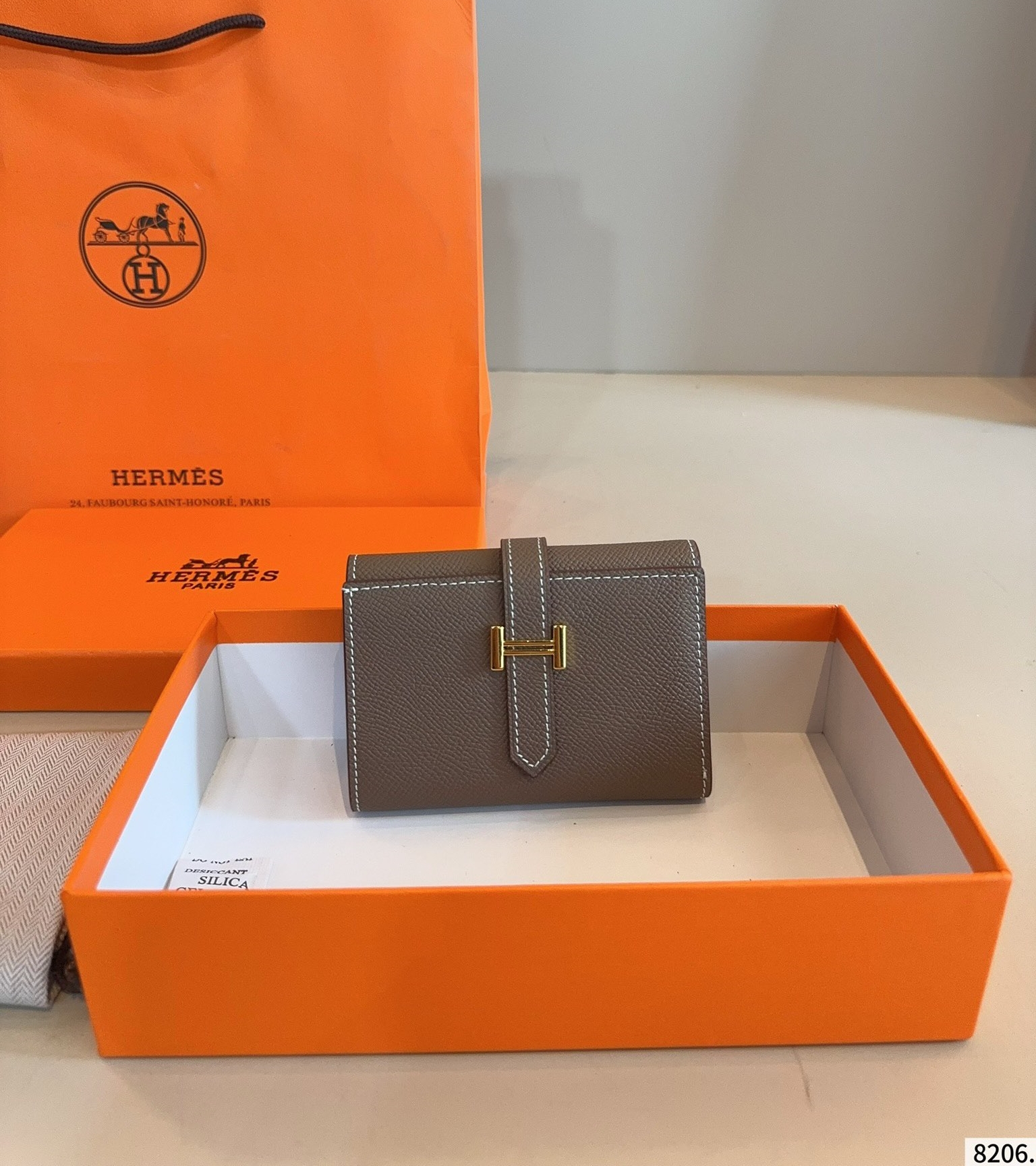 【HERMES旗艦店】エルメス 財布 ゴールド金具 6カラー 12*8CM-BRAND OFF