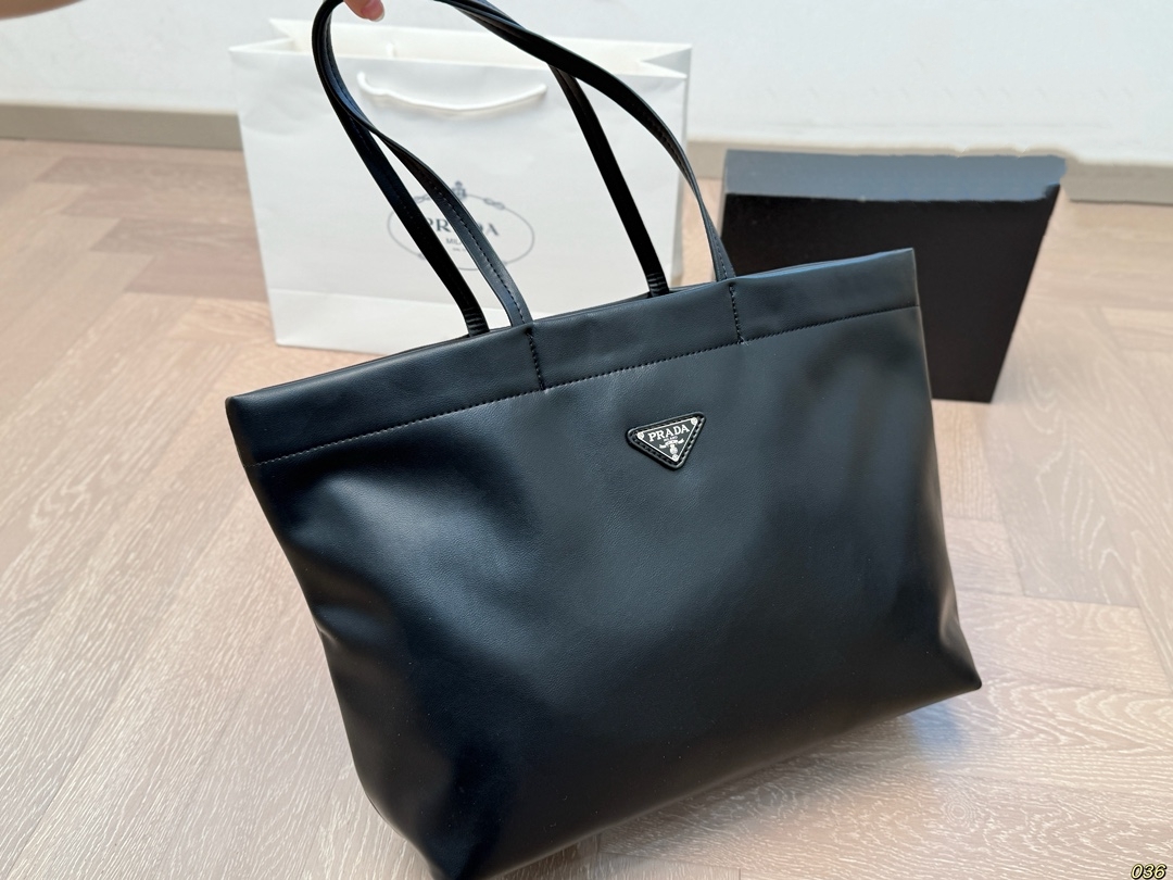 【PRADA公式旗艦店】プラダ トートバッグ ハンドバッグ-BRAND OFF