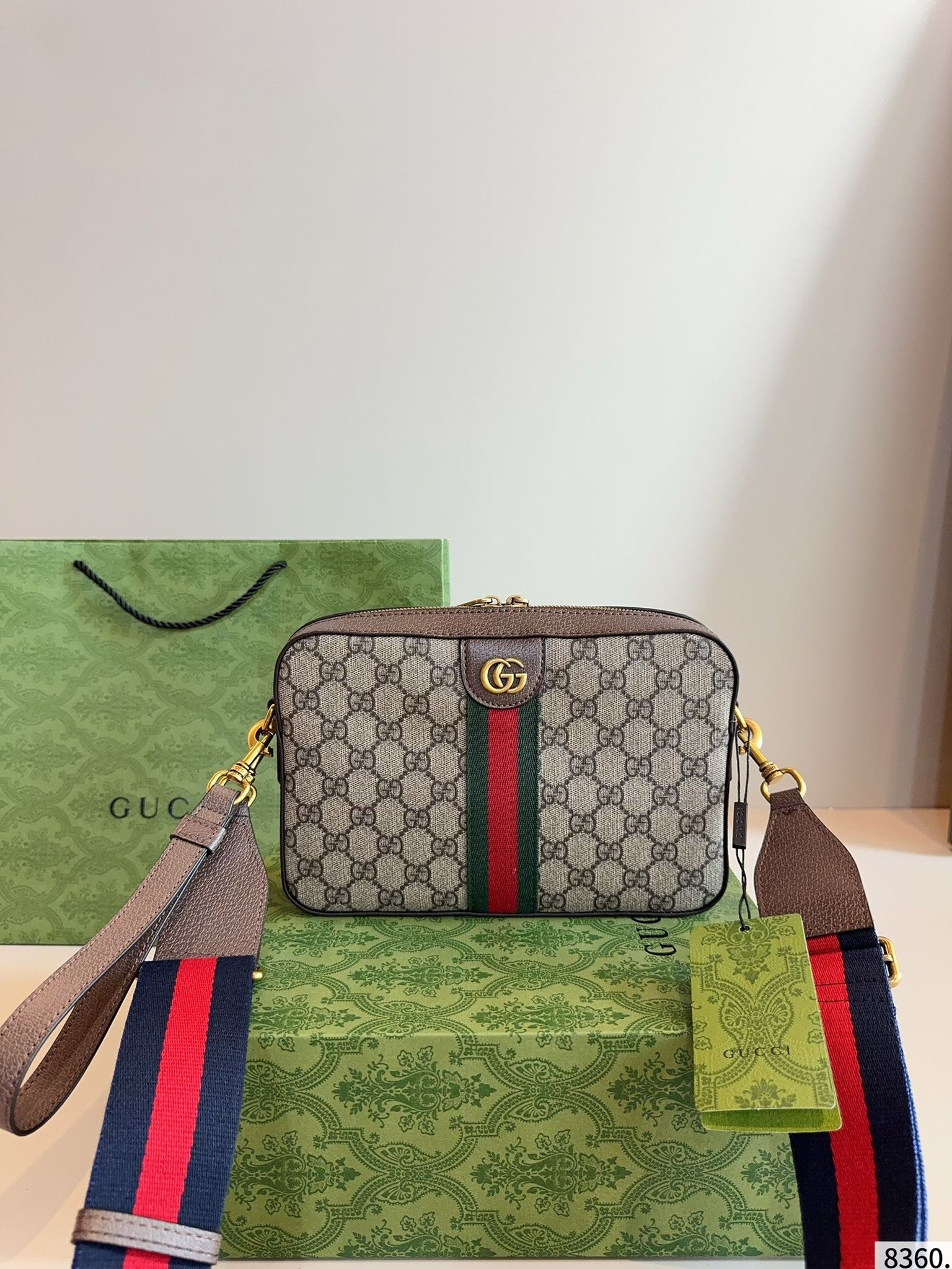 【GUCCI公式旗艦店】グッチ ★大人気 Marmont カメラバッグ-BRAND OFF