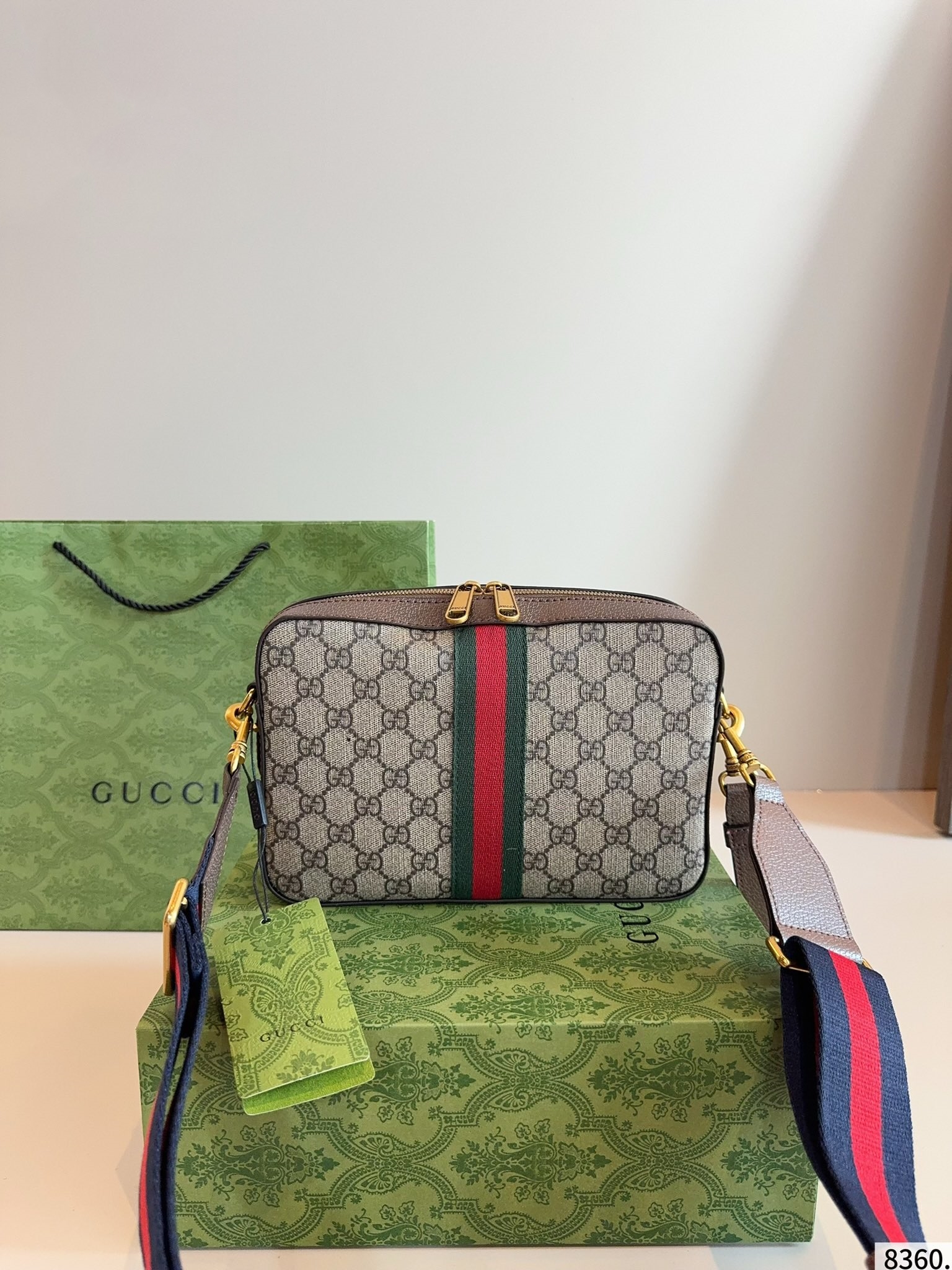【GUCCI公式旗艦店】グッチ ★大人気 Marmont カメラバッグ-BRAND OFF