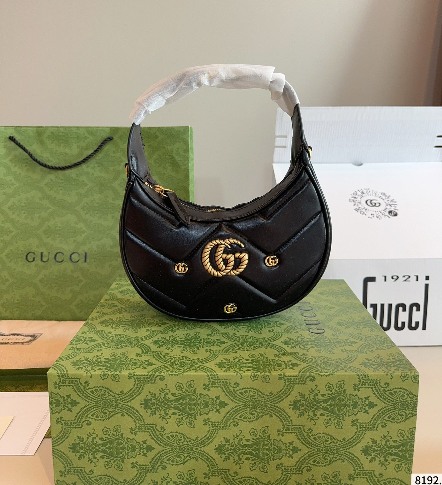 【GUCCI公式旗艦店】グッチ Marmont わきバッグ ハンドバッグ ★超人気-BRAND OFF