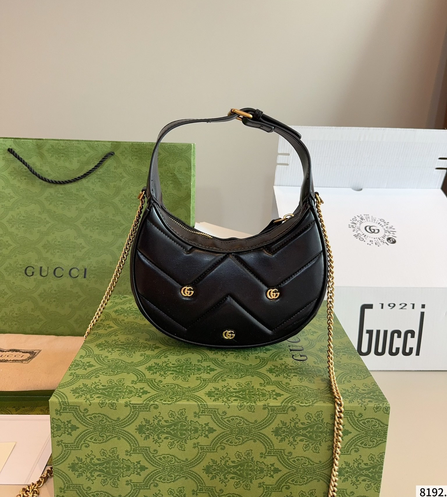 【GUCCI公式旗艦店】グッチ Marmont わきバッグ ハンドバッグ ★超人気-BRAND OFF