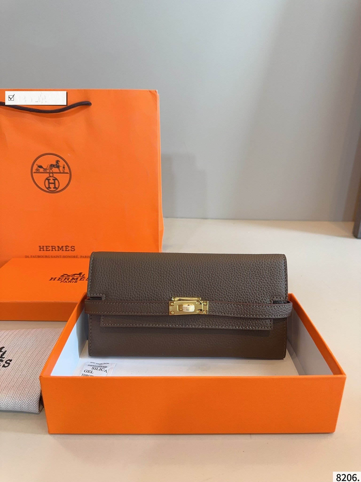【HERMES公式旗艦店】エルメス 財布 ゴールド金具  7カラー 20*10CM-BRAND OFF