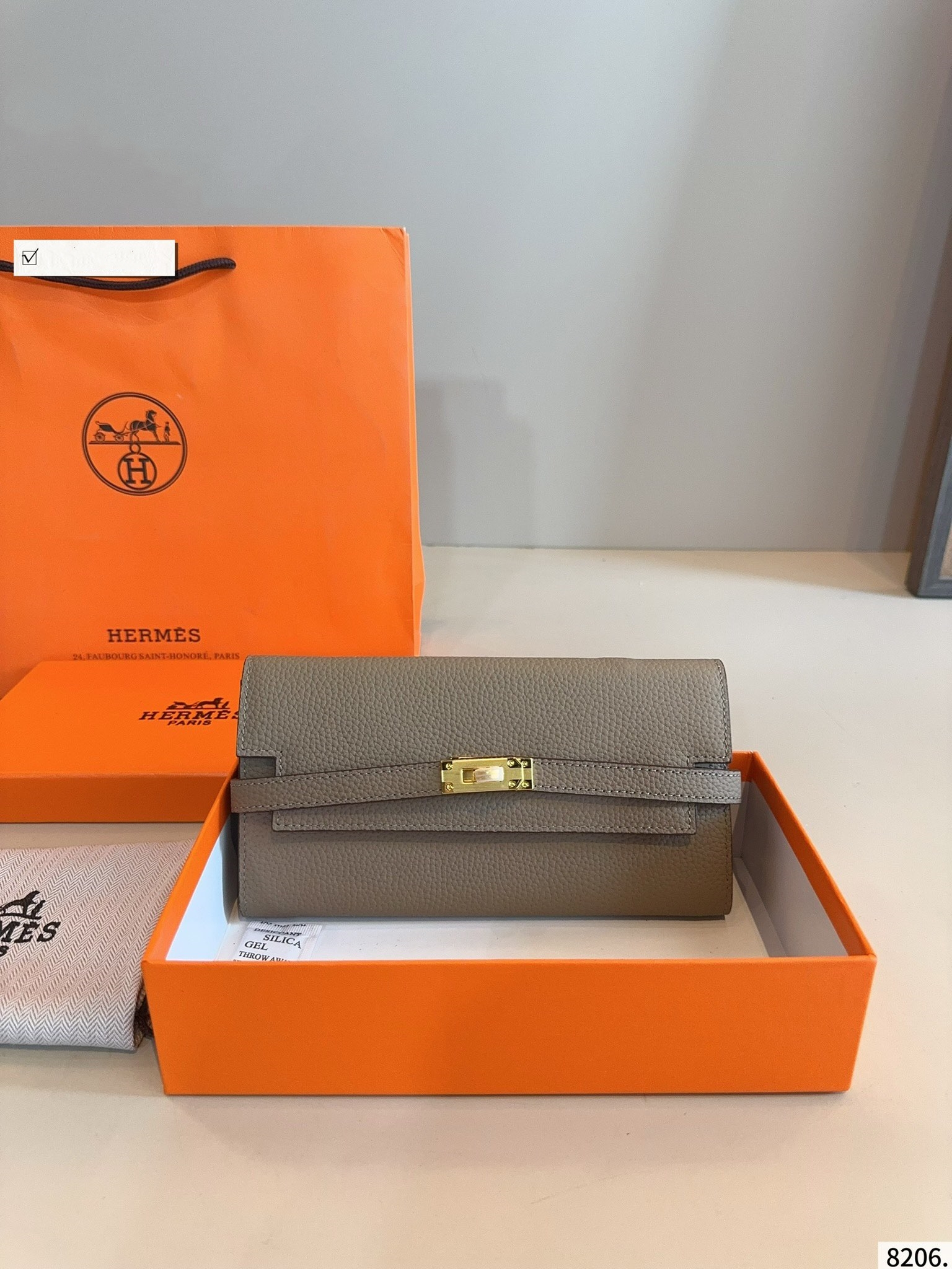 【HERMES公式旗艦店】エルメス 財布 ゴールド金具  7カラー 20*10CM-BRAND OFF