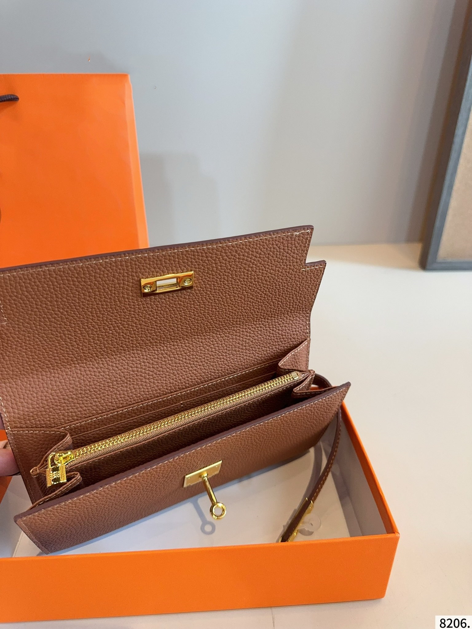 【HERMES公式旗艦店】エルメス 財布 ゴールド金具  7カラー 20*10CM-BRAND OFF