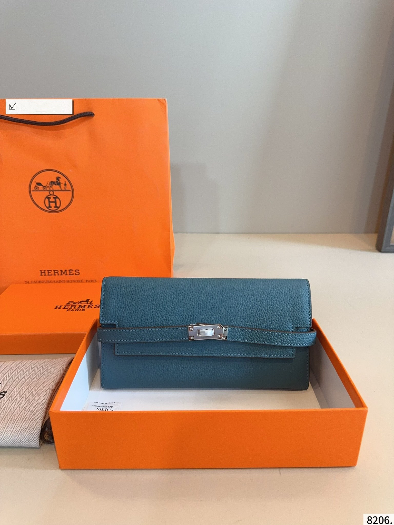 【HERMES公式旗艦店】エルメス 財布 シルバー金具  7カラー 20*10CM-BRAND OFF