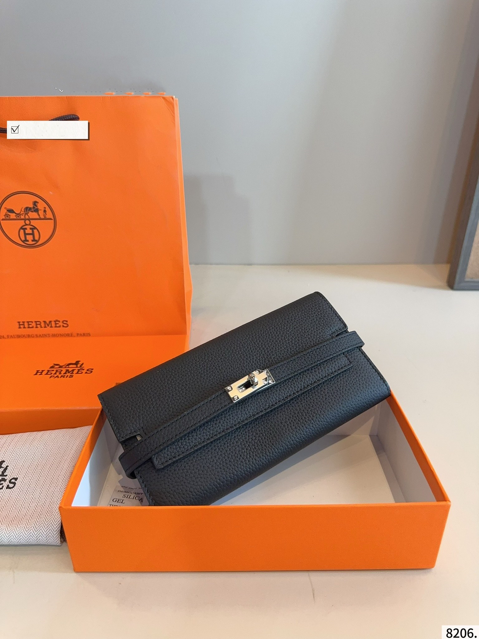 【HERMES公式旗艦店】エルメス 財布 シルバー金具  7カラー 20*10CM-BRAND OFF