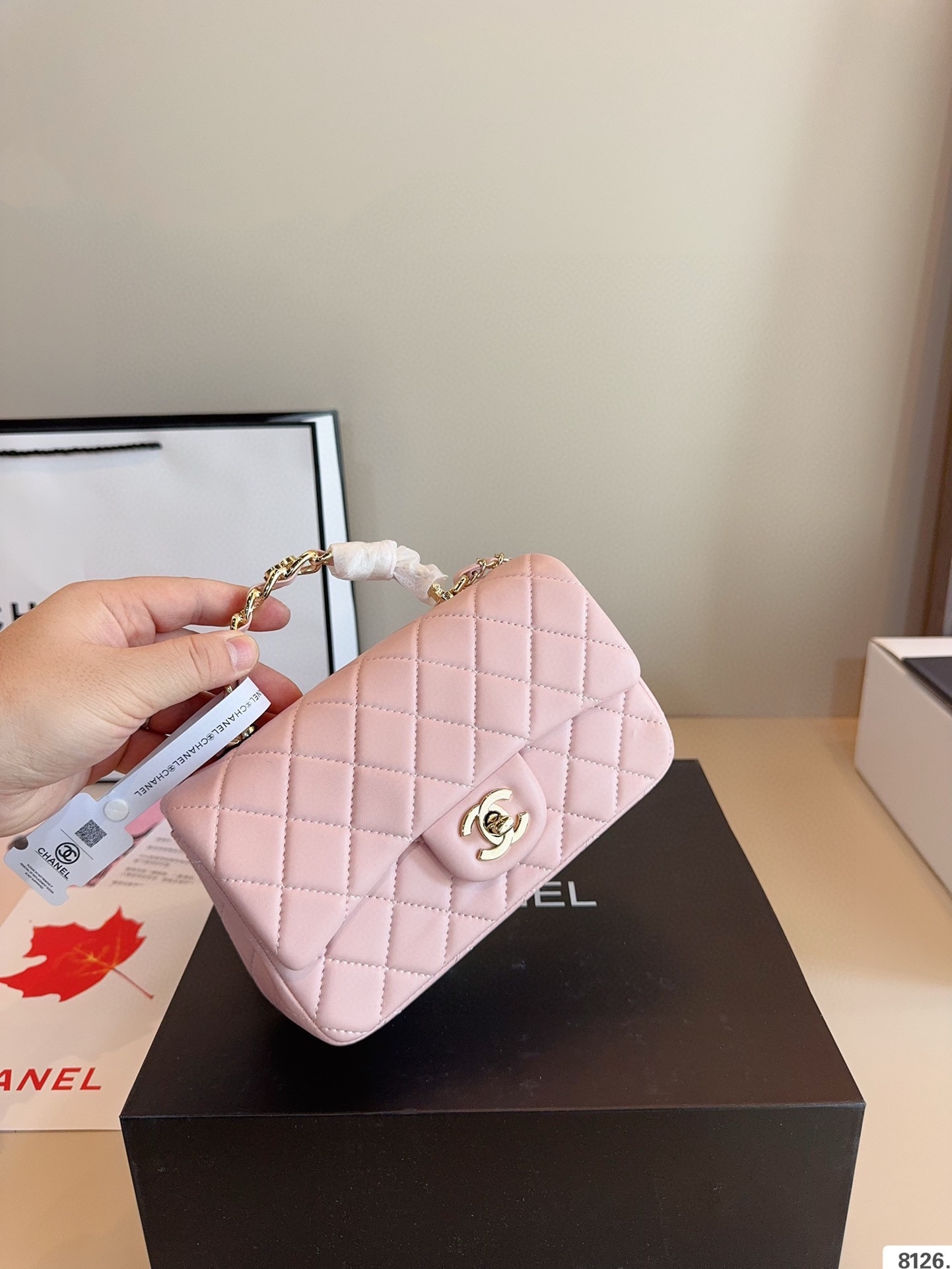 【CHANEL旗艦店】シャネル ★大人気 24A ショルダーバッグ-BRAND OFF
