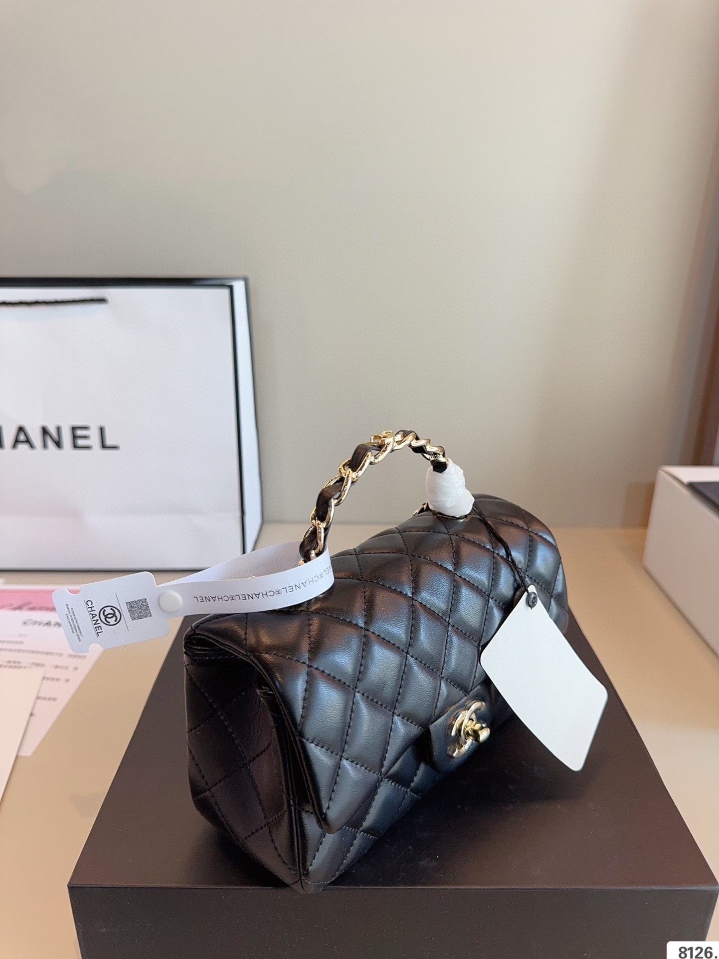 【CHANEL旗艦店】シャネル ★大人気 24A ショルダーバッグ-BRAND OFF