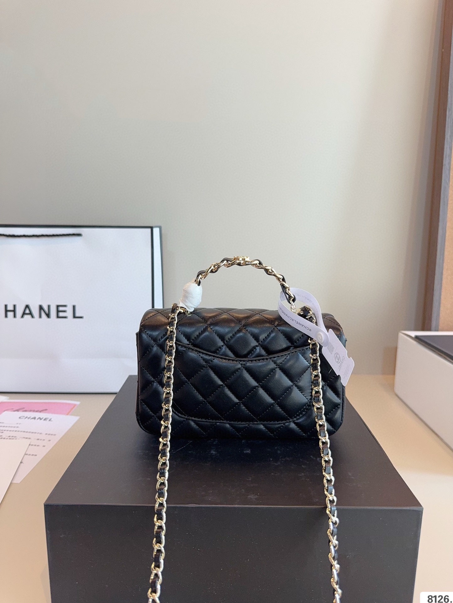 【CHANEL旗艦店】シャネル ★大人気 24A ショルダーバッグ-BRAND OFF