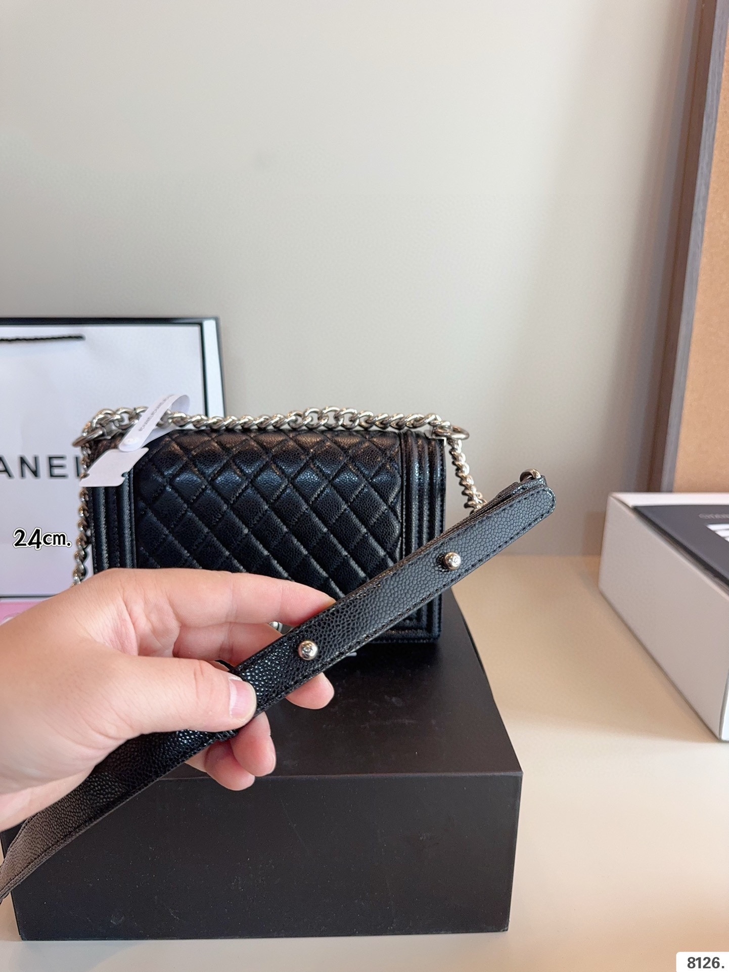 【CHANEL旗艦店】シャネル ★大人気 チェーンバッグ-BRAND OFF