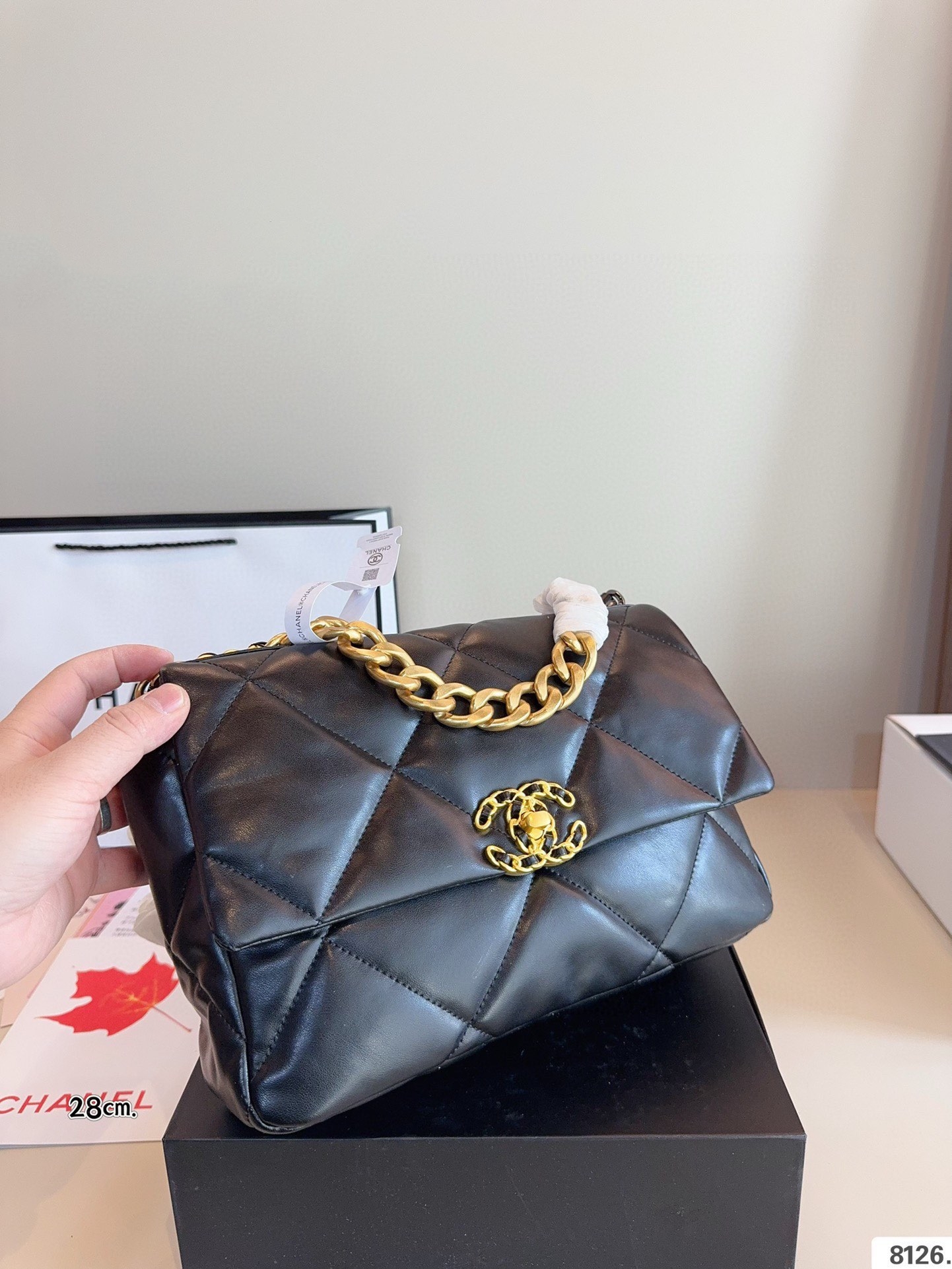 【CHANEL公式旗艦店】シャネル 19 bag チェーンバッグ-BRAND OFF