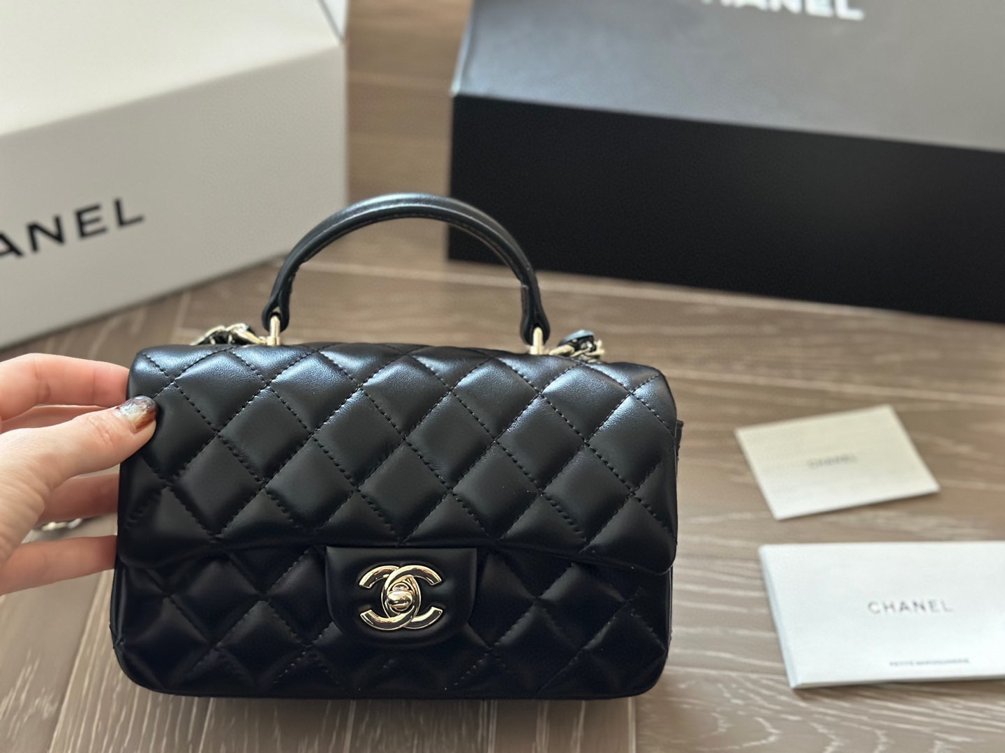 【CHANEL公式旗艦店】シャネル HANDLE ハンドバッグ-BRAND OFF