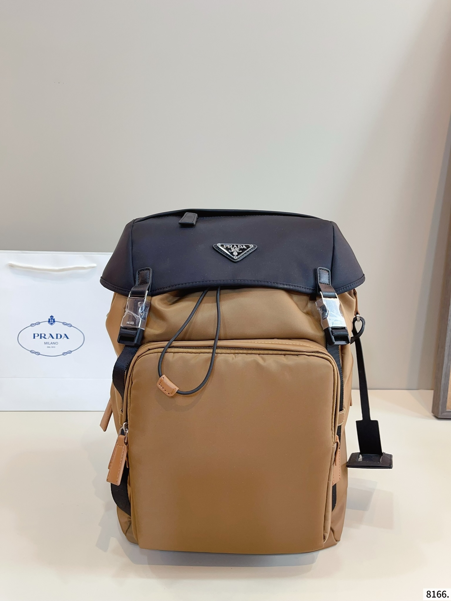 【PRADA公式旗艦店】プラダ Re-Nylon バックパック-BRAND OFF