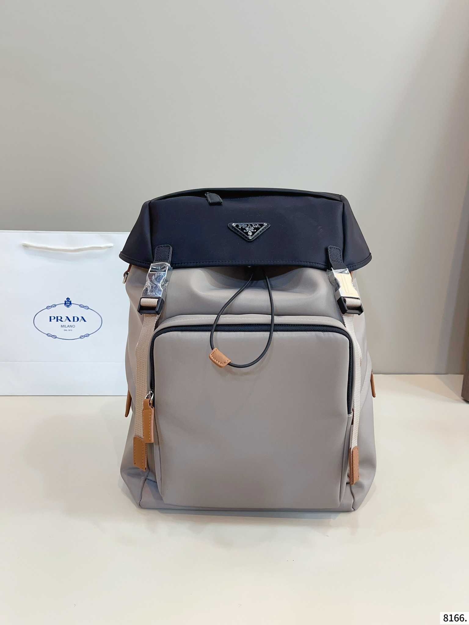 【PRADA公式旗艦店】プラダ Re-Nylon バックパック-BRAND OFF