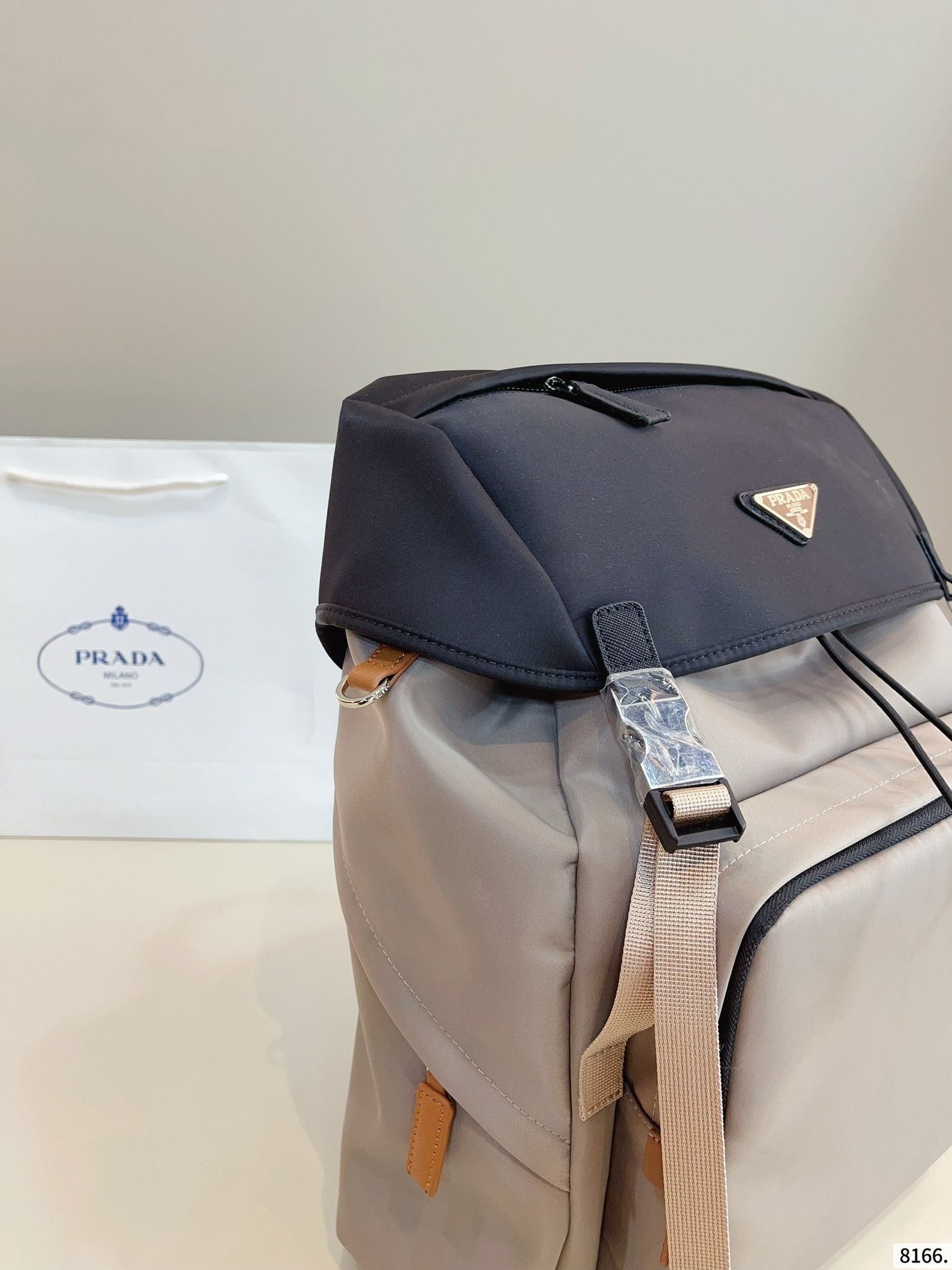 【PRADA公式旗艦店】プラダ Re-Nylon バックパック-BRAND OFF