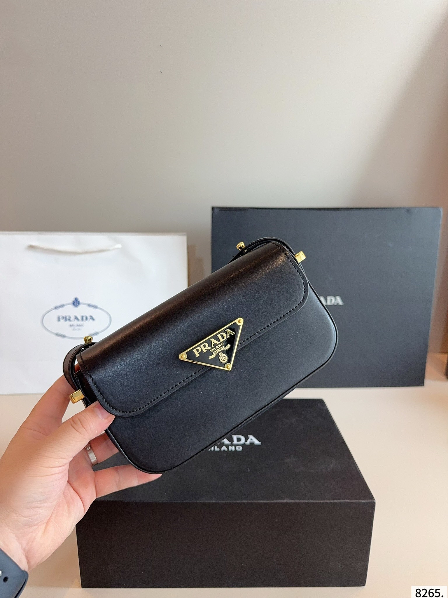 【PRADA公式旗艦店】プラダ SPORTSEXY ショルダーバッグ★大人気定番商品-BRAND OFF