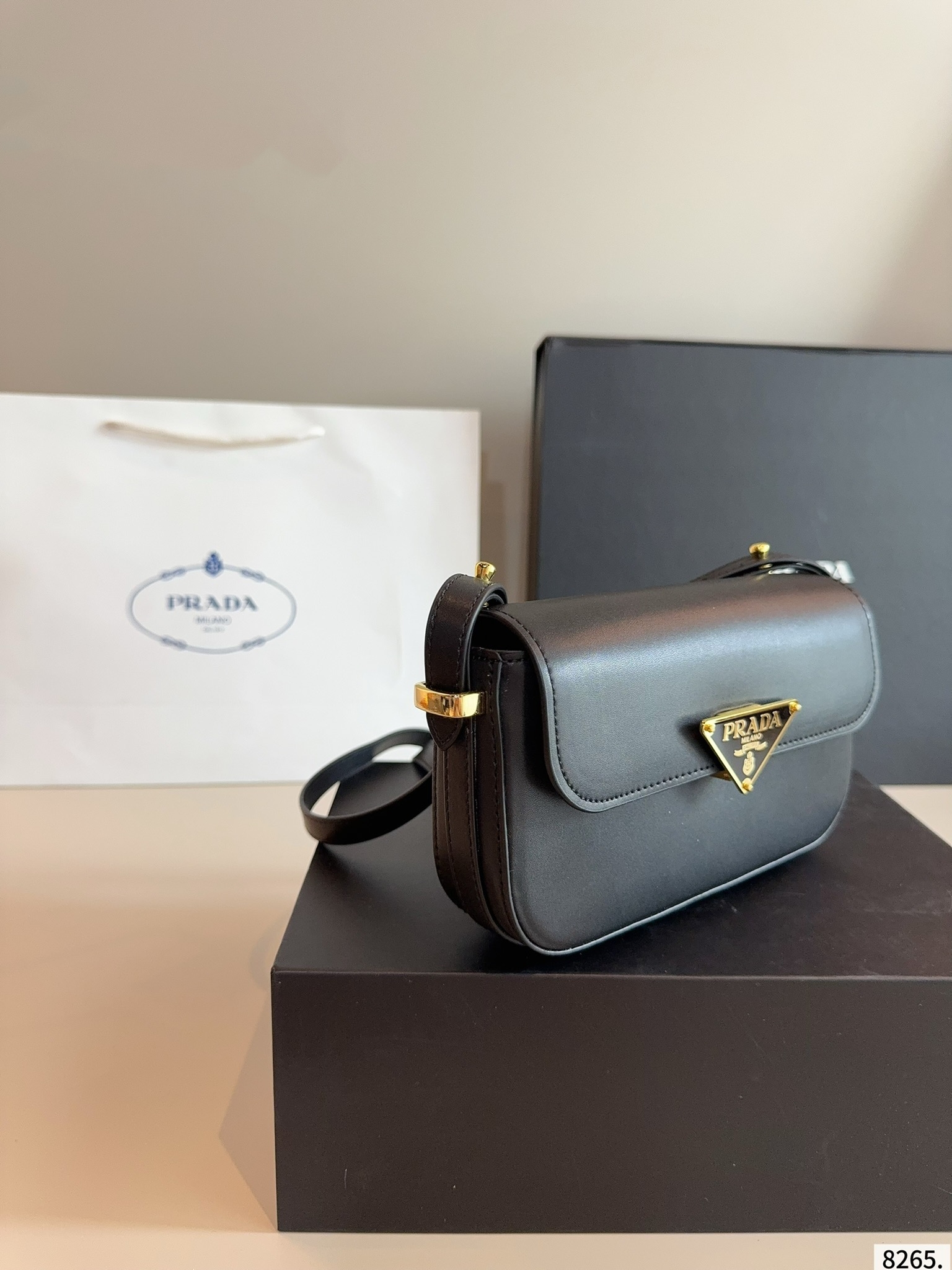 【PRADA公式旗艦店】プラダ SPORTSEXY ショルダーバッグ★大人気定番商品-BRAND OFF