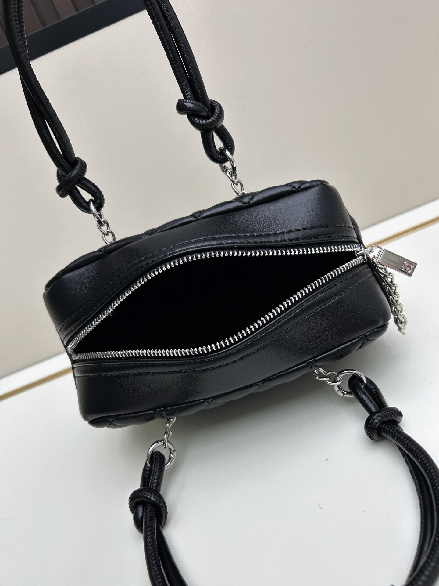 【CHANEL公式旗艦店】シャネル MINI ハンドバッグ-BRAND OFF