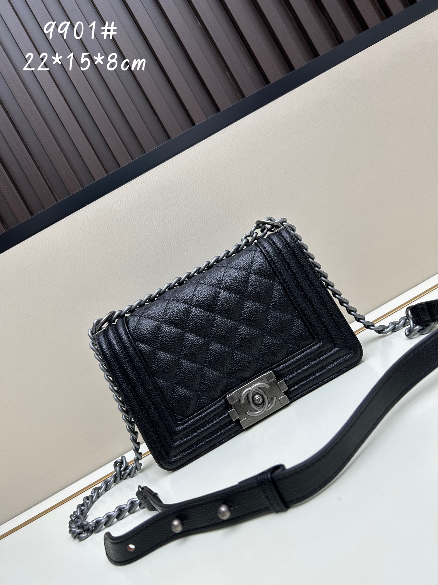 【CHANEL公式旗艦店】シャネル Leboy クロスボディバッグ-BRAND OFF