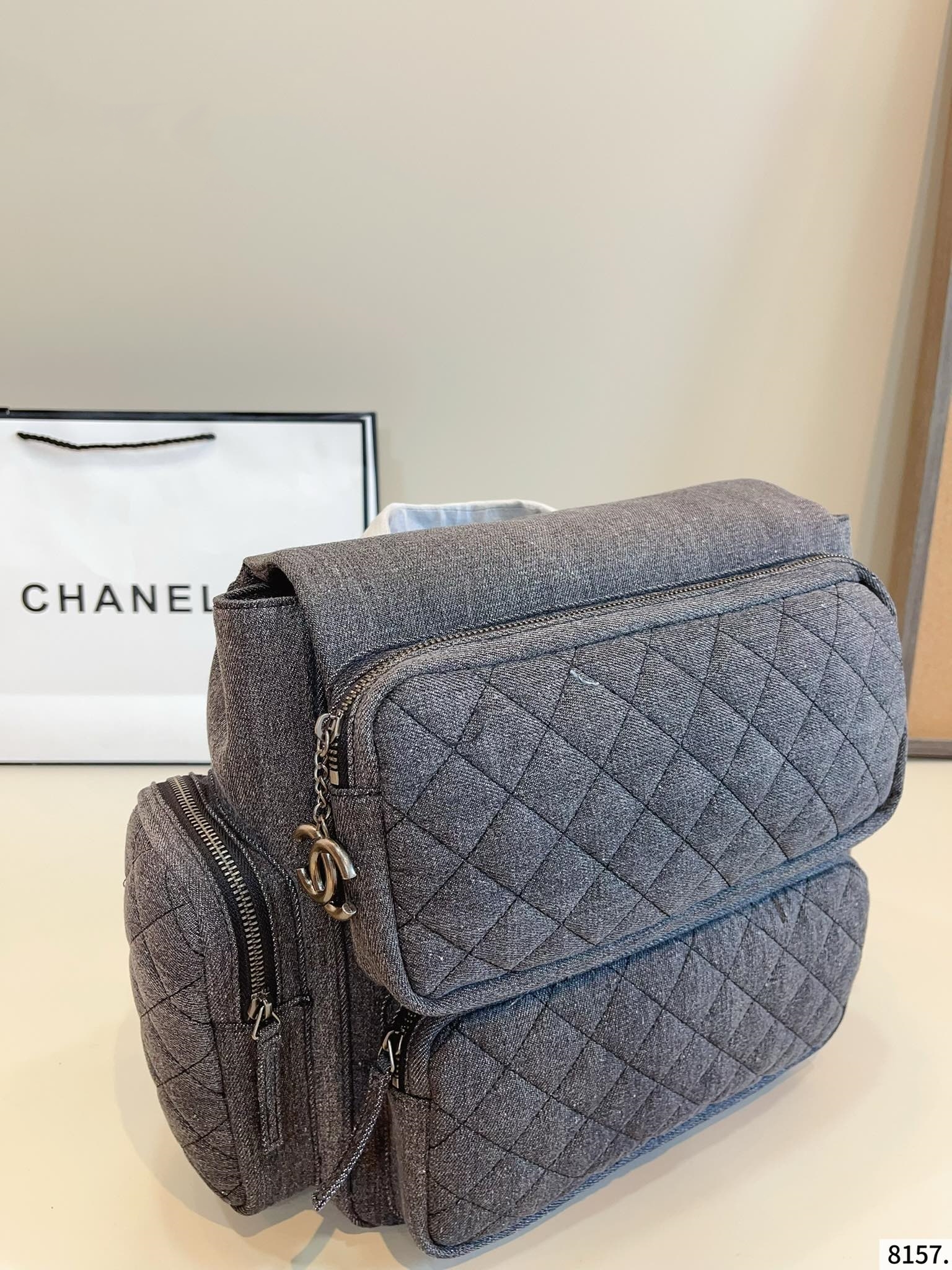 【CHANEL公式旗艦店】シャネル デニムのバックパック 27*12*29cm-BRAND OFF
