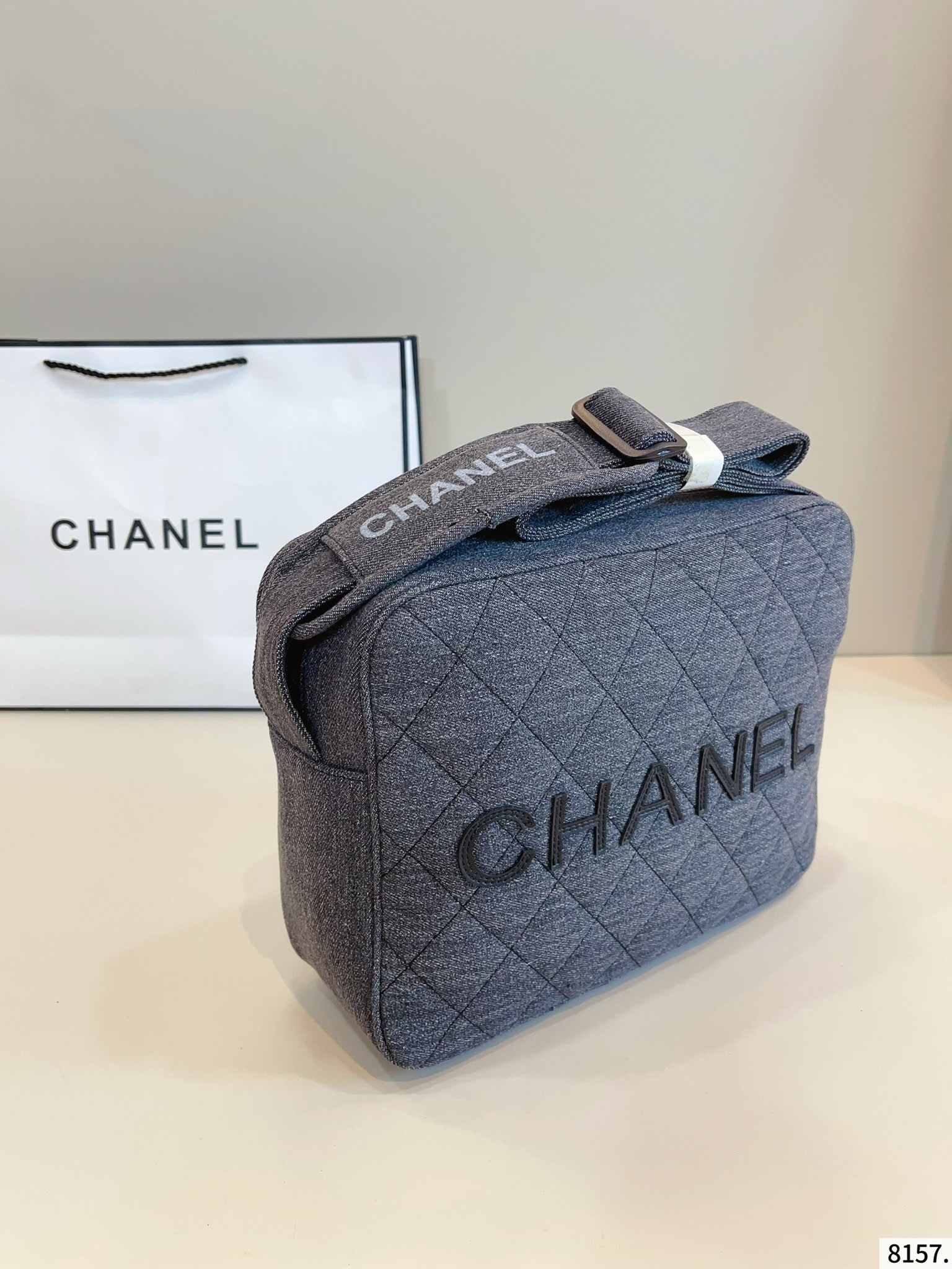 【CHANEL公式旗艦店】シャネル Jennie Bella デニムのショルダーバッグ-BRAND OFF