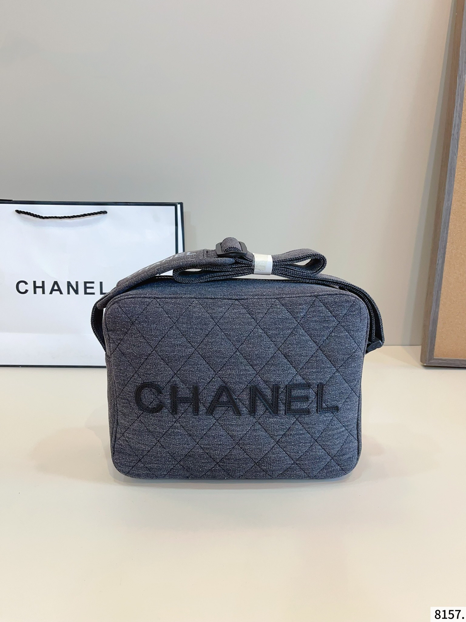 【CHANEL公式旗艦店】シャネル Jennie Bella デニムのショルダーバッグ-BRAND OFF