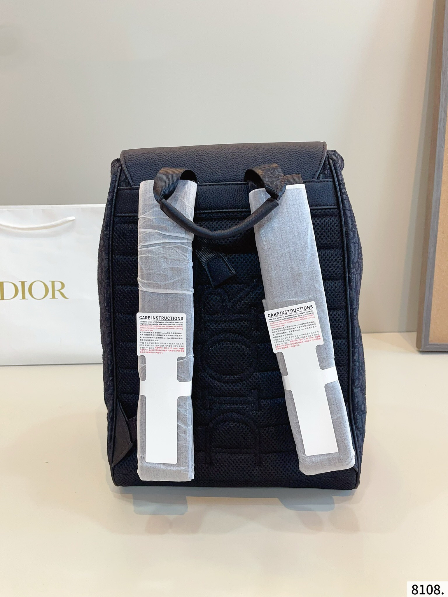 【DIOR公式旗艦店】ディオール SADDLE バックパック★大人気商品-BRAND OFF