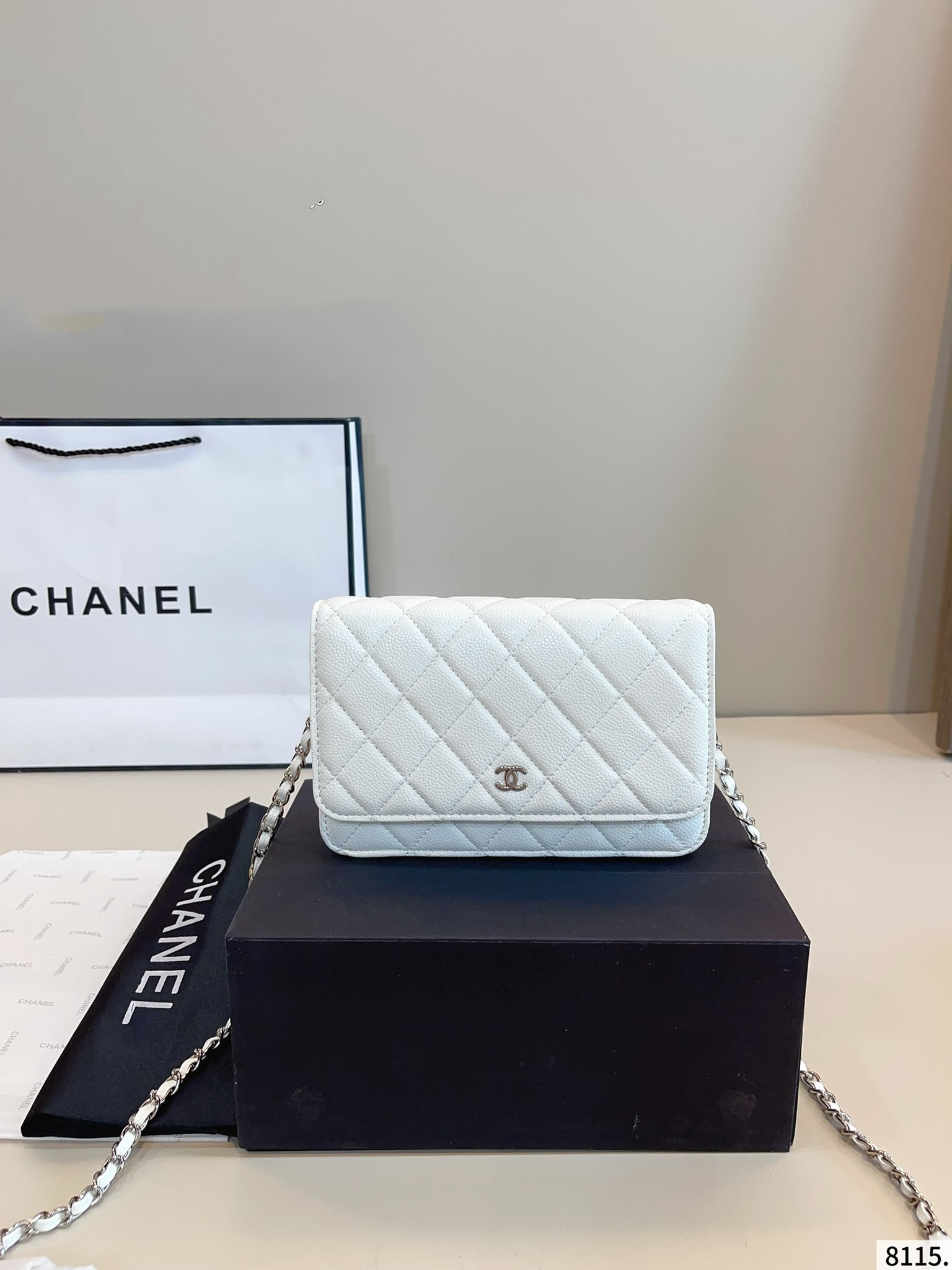 【CHANEL公式旗艦店】シャネル WOC ショルダーバッグ シルバー金具-BRAND OFF
