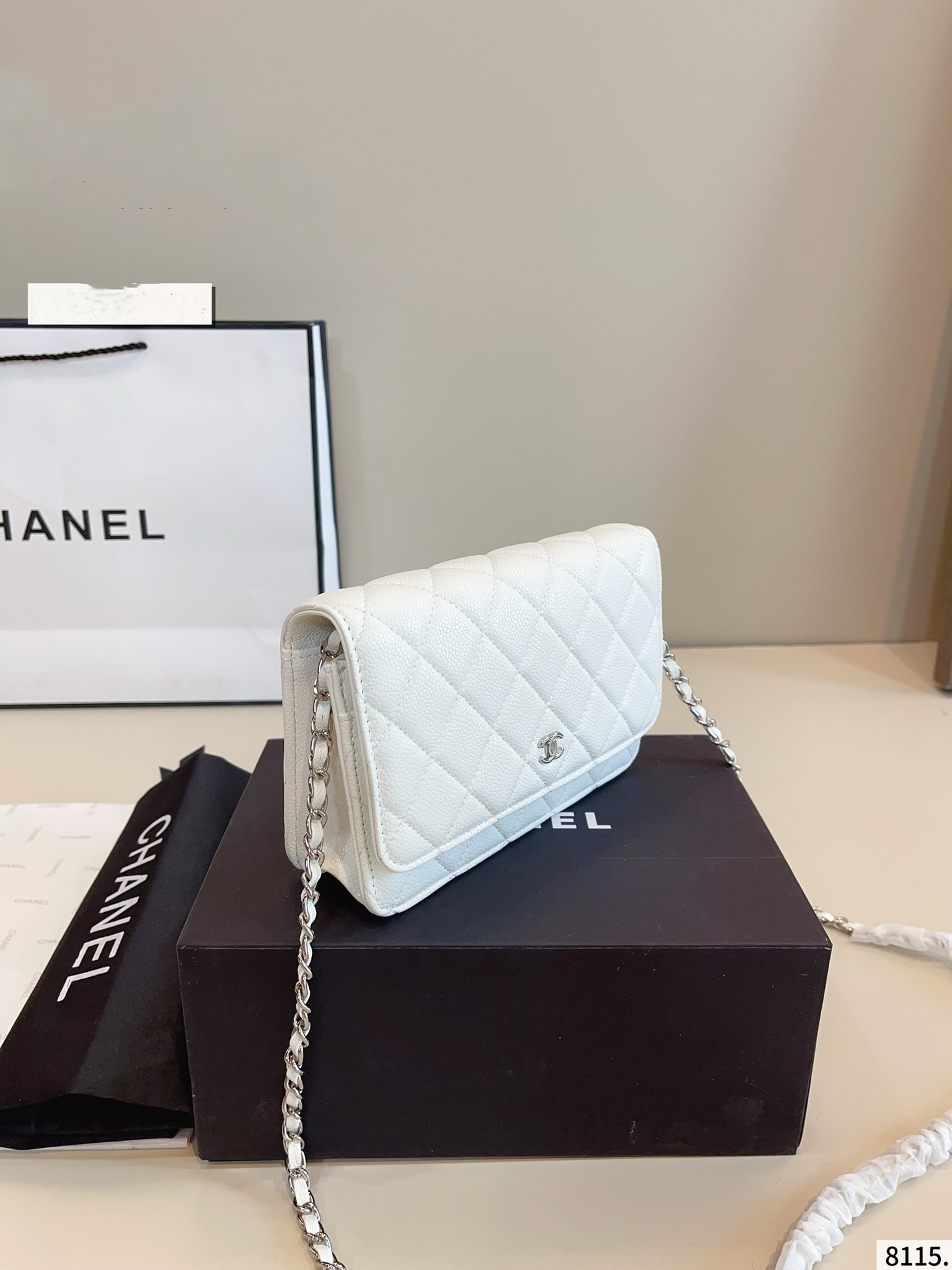 【CHANEL公式旗艦店】シャネル WOC ショルダーバッグ シルバー金具-BRAND OFF