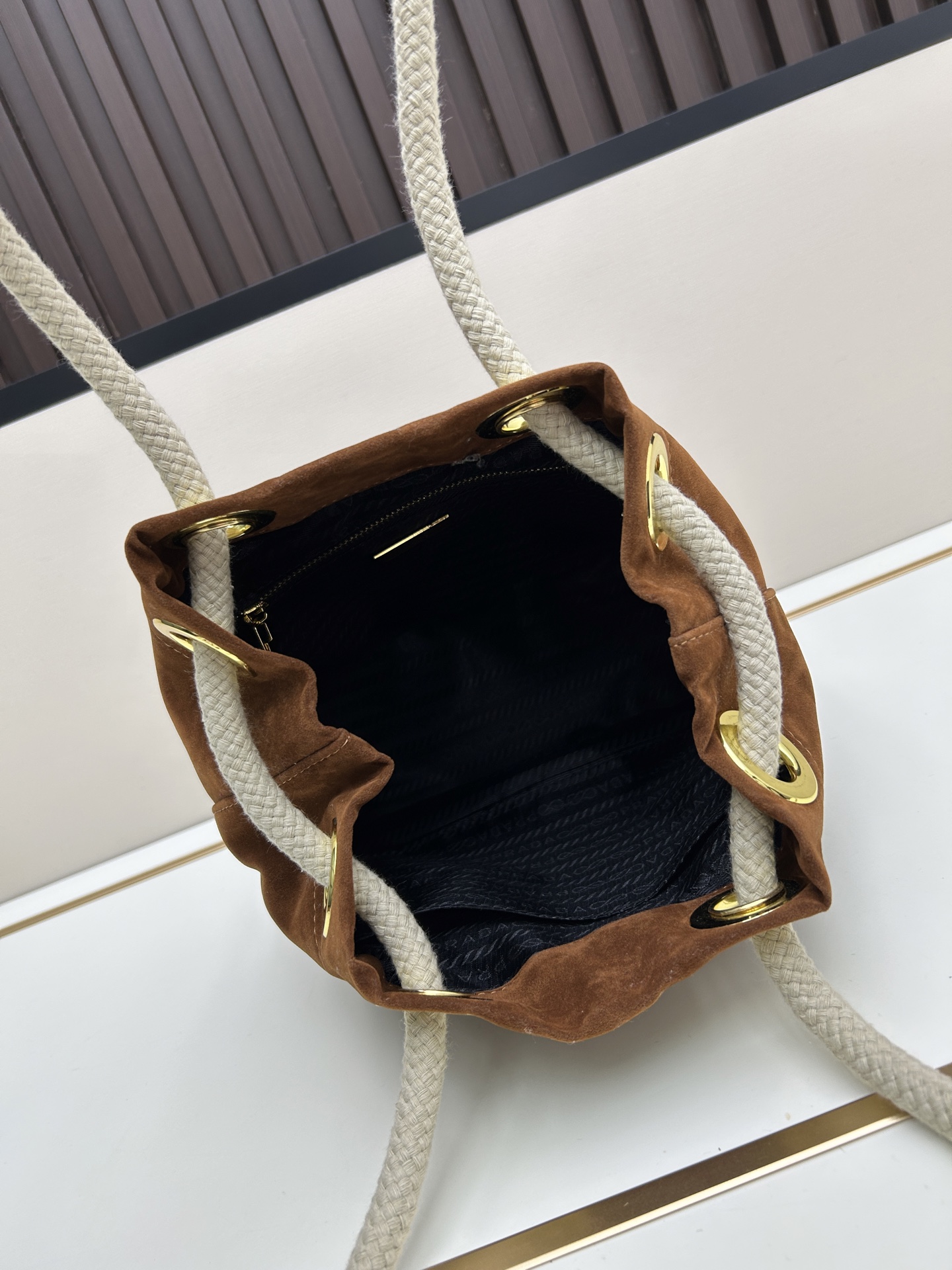 【PRADA公式旗艦店】プラダ Mariner バケットバッグ 2547-BRAND OFF