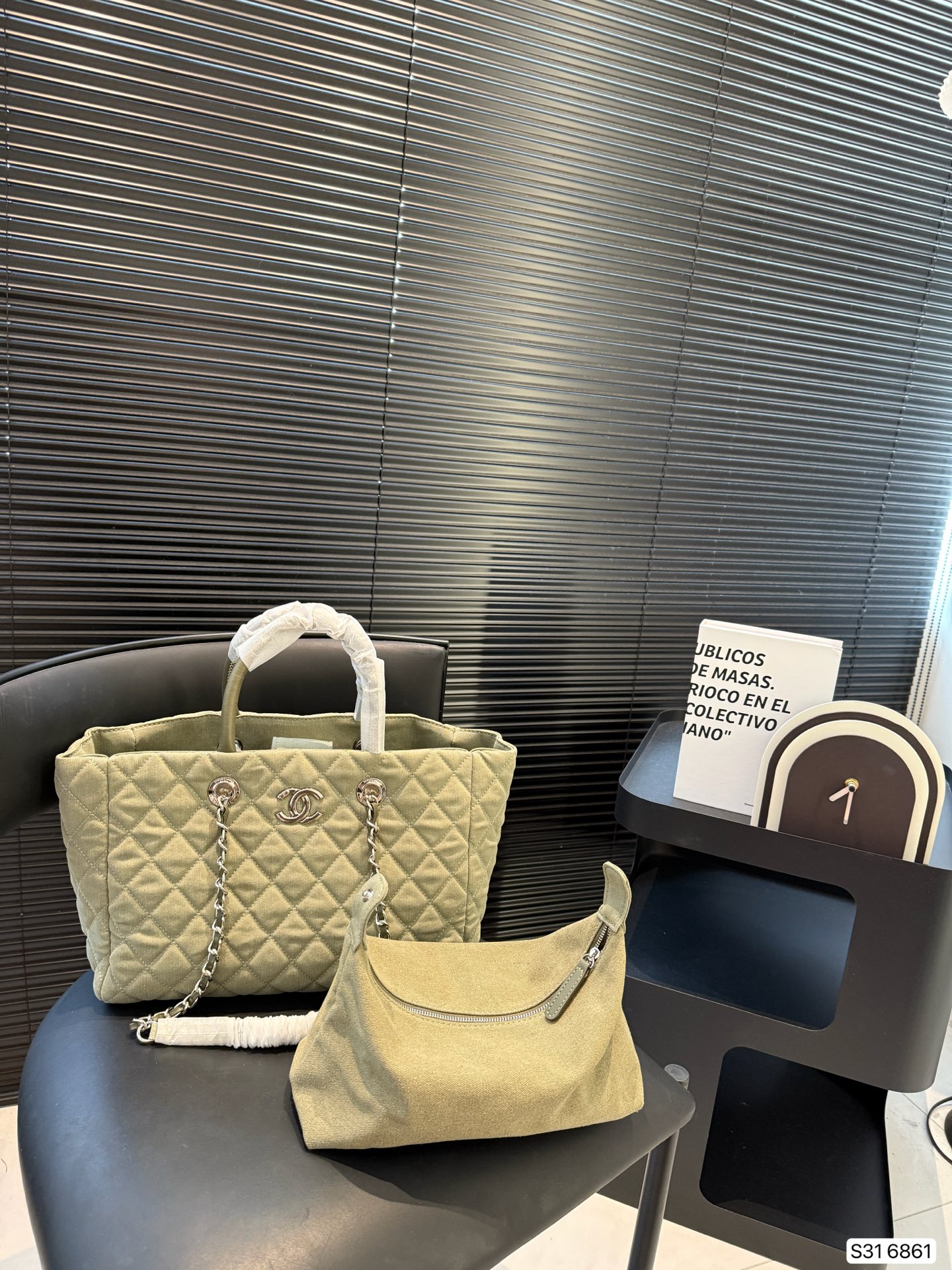 【CHANEL公式旗艦店】シャネル デニムのハンドバッグ  6861-BRAND OFF