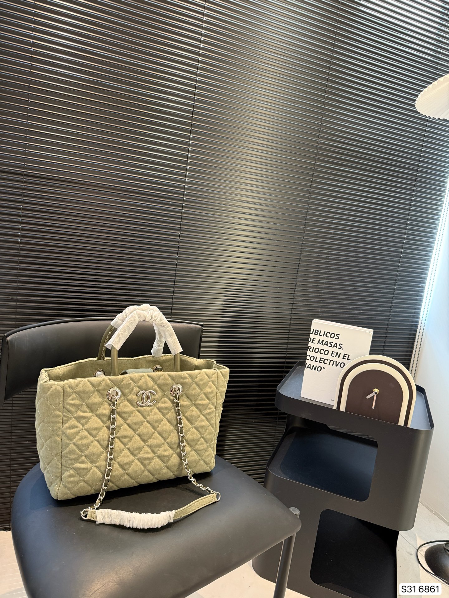 【CHANEL公式旗艦店】シャネル デニムのハンドバッグ  6861-BRAND OFF